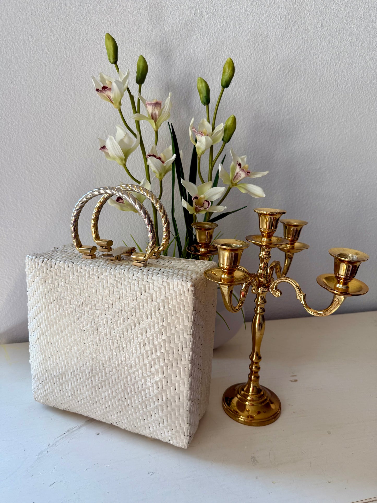 1950s Vintage KORET Elegant White Wicker Luxury Purse/Handbag, Made in Italy, Excellent Condition