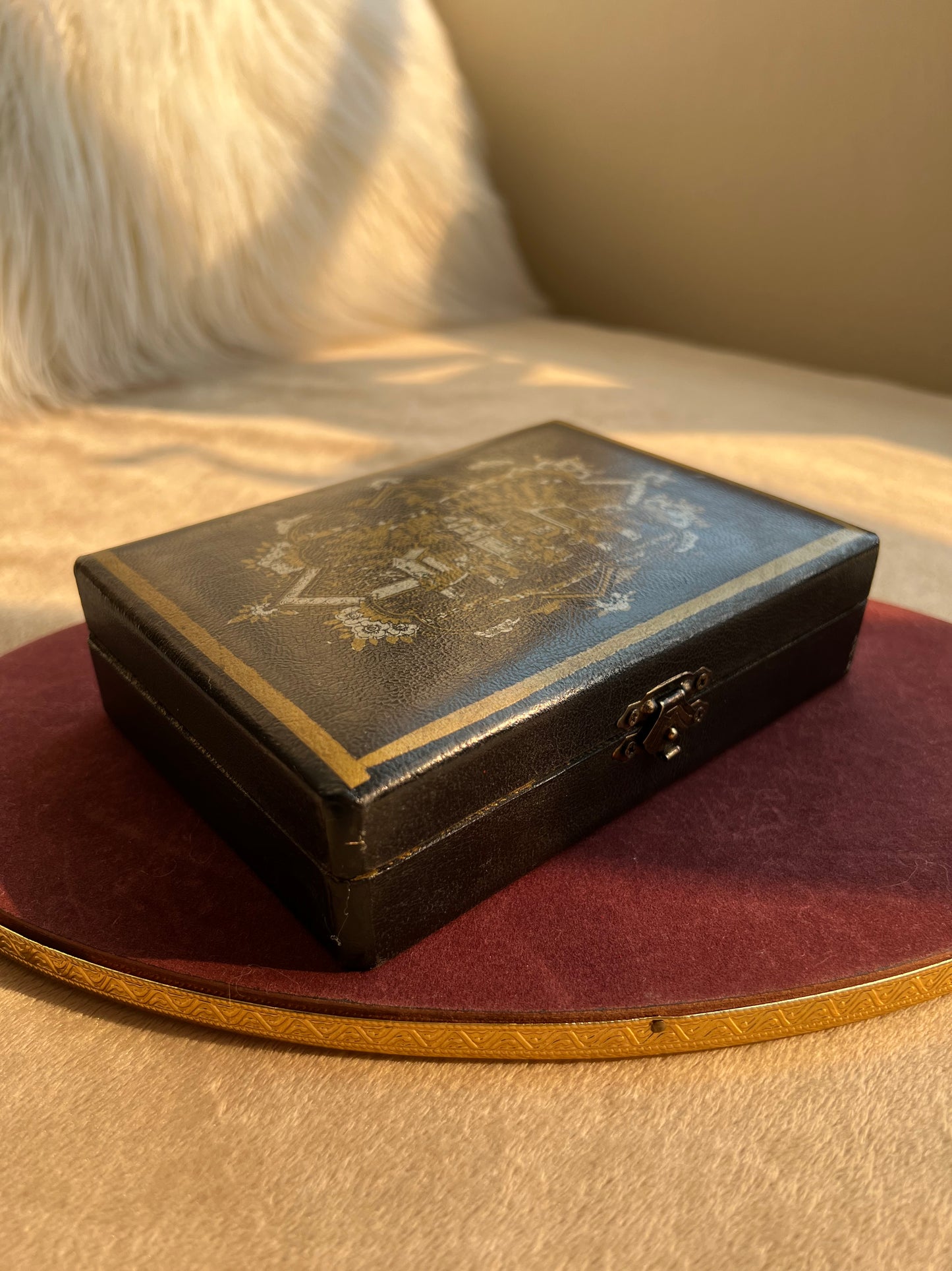 Wooden/Leather Chinese Vintage Box with 2 Pc unopened KR Poker Cards Set