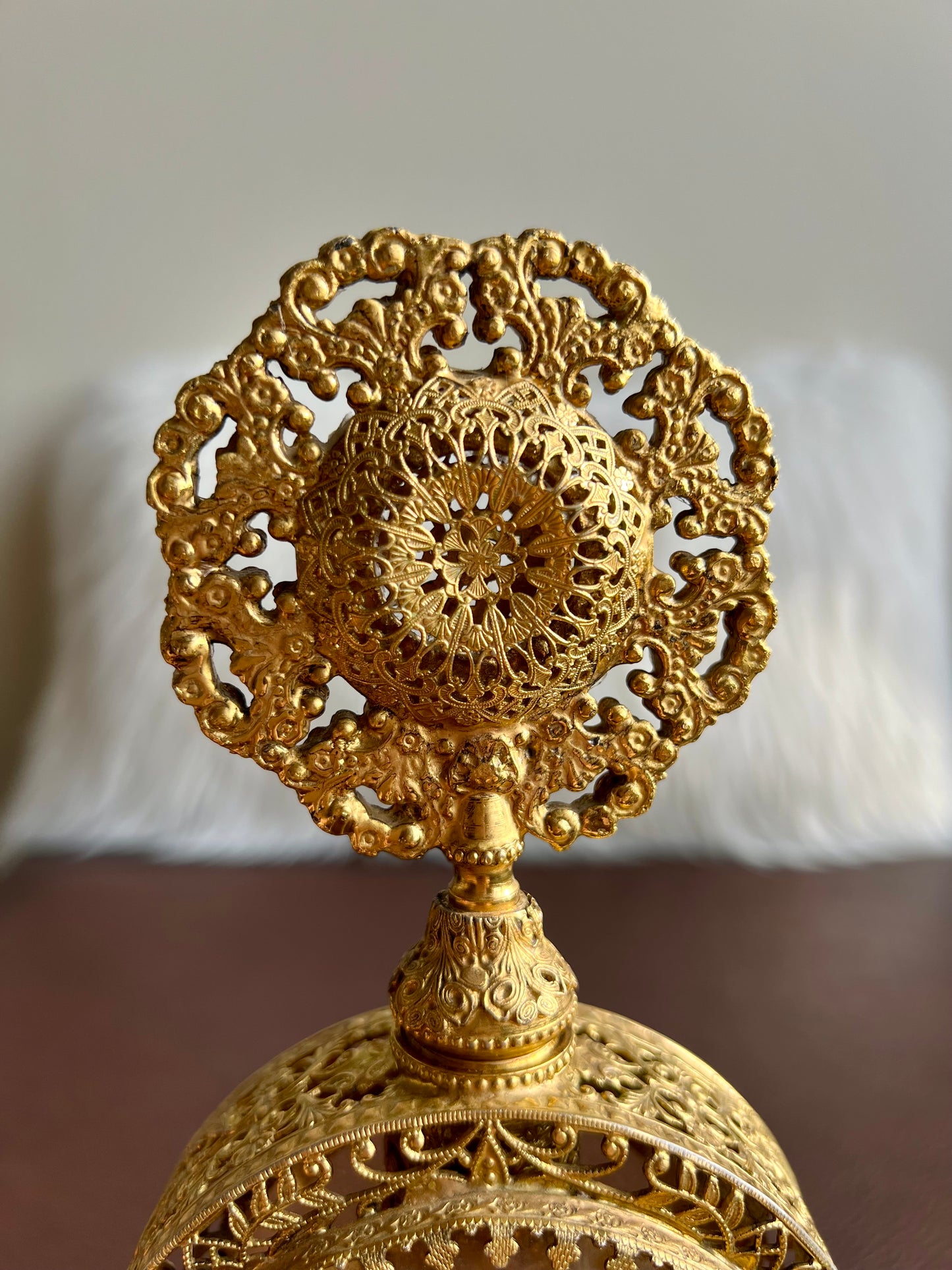 Hollywood Regency Style Vintage Vanity Gold Gilt Perfume Bottle Filigree Ormolu