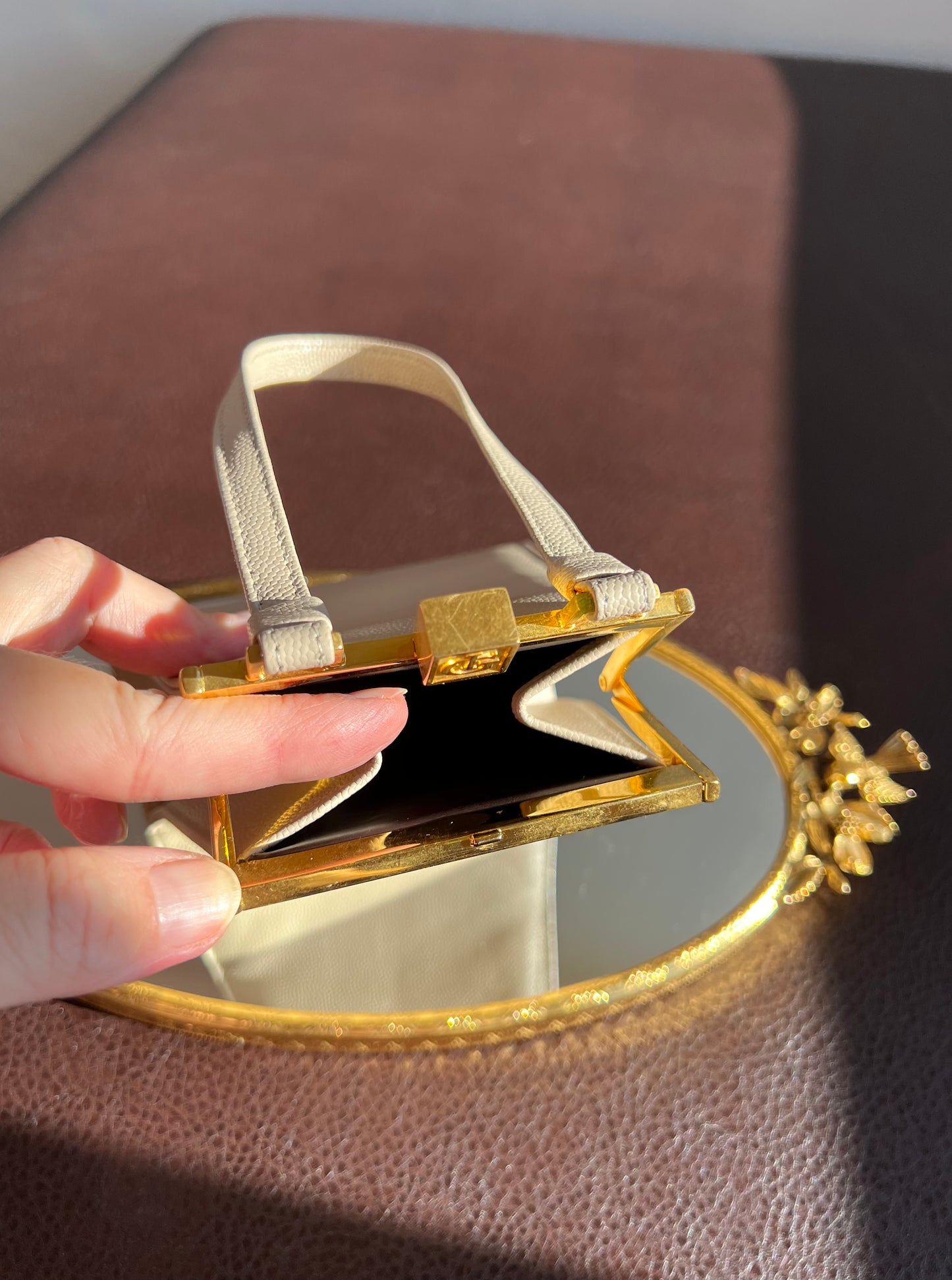 Italian Style Beige Luxury Vintage Elegant Faux Leather Handbag/ Purse with “IG”Monogram on the Gilded Opening Buckle