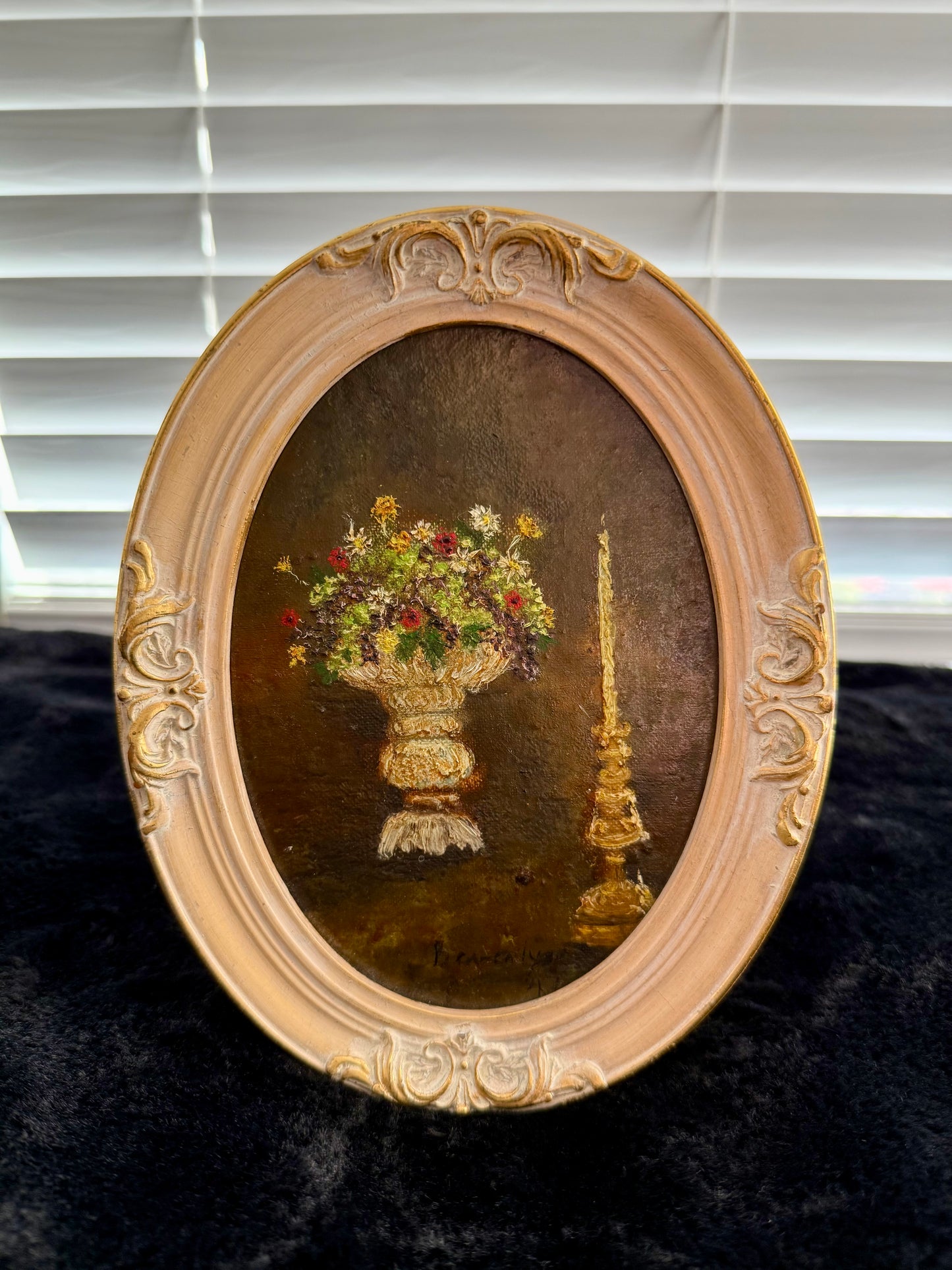 Still Life Signed Vintage Oval Oil Painting with Decorative Wooden Frame