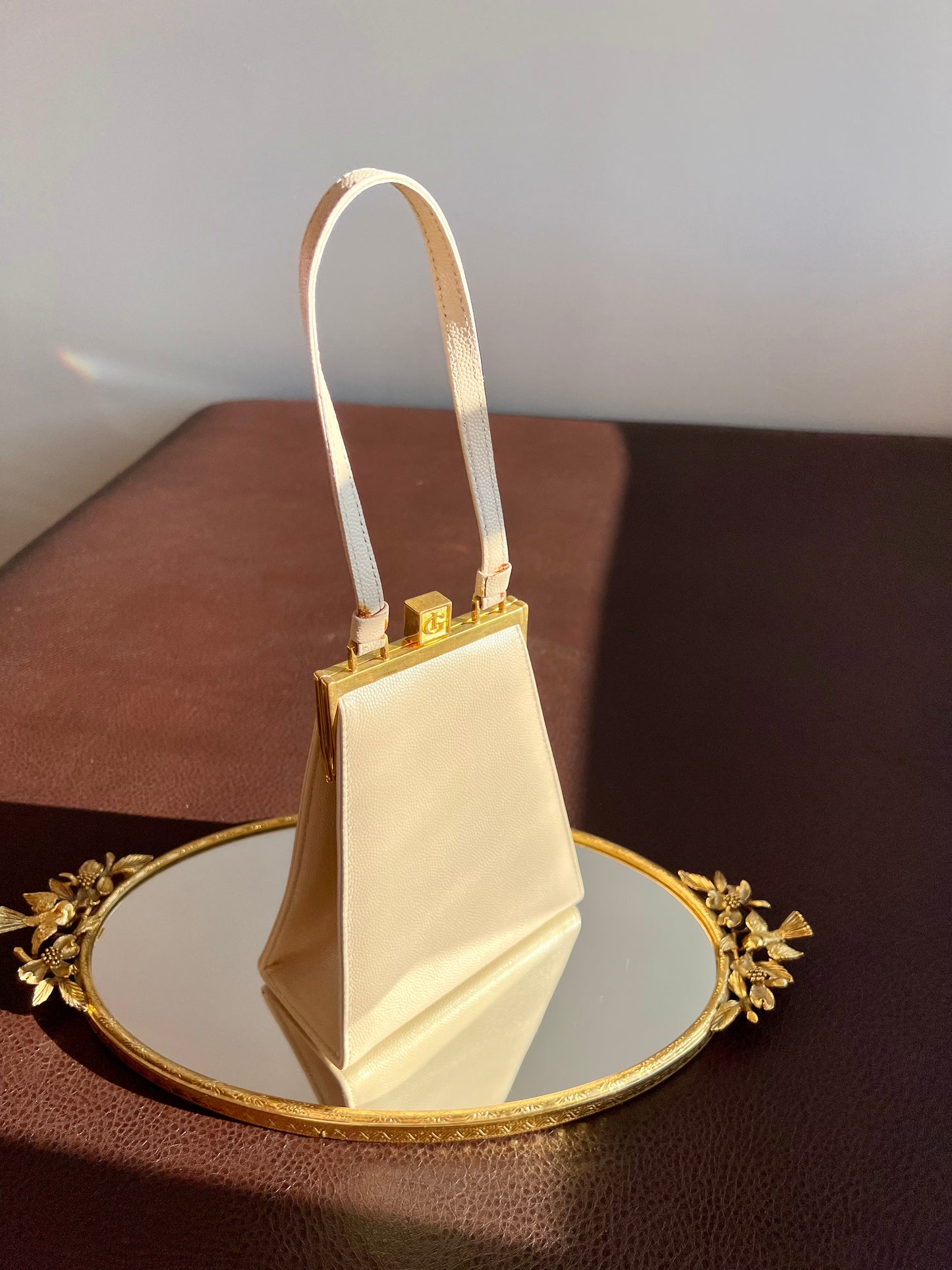 Italian Style Beige Luxury Vintage Elegant Faux Leather Handbag/ Purse with “IG”Monogram on the Gilded Opening Buckle