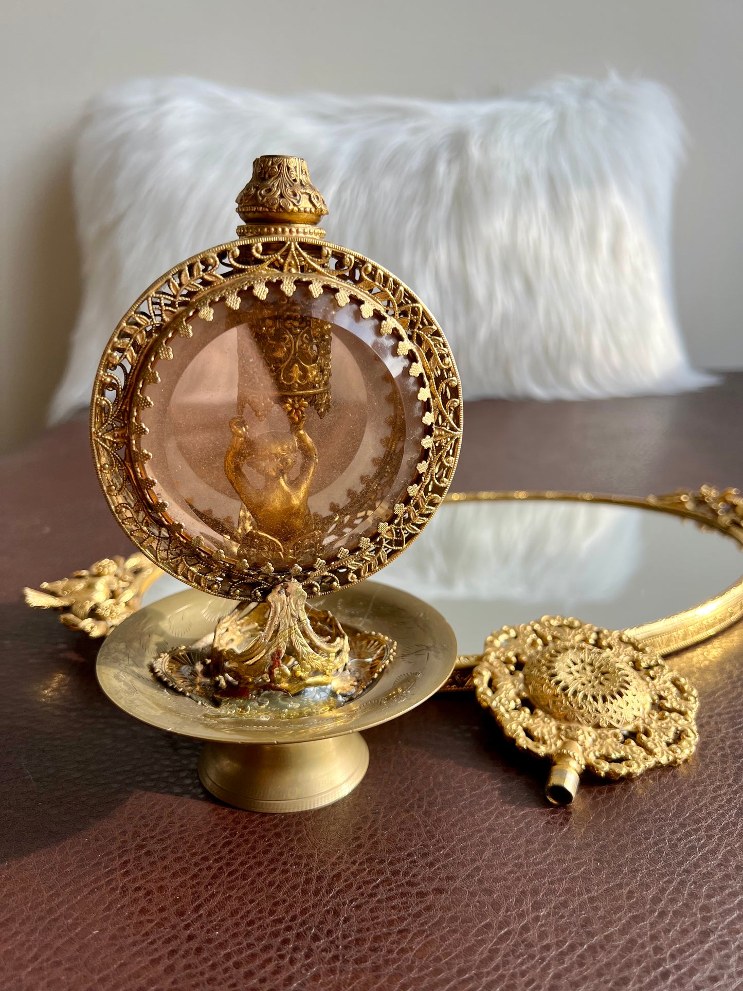 Hollywood Regency Style Vintage Vanity Gold Gilt Perfume Bottle Filigree Ormolu