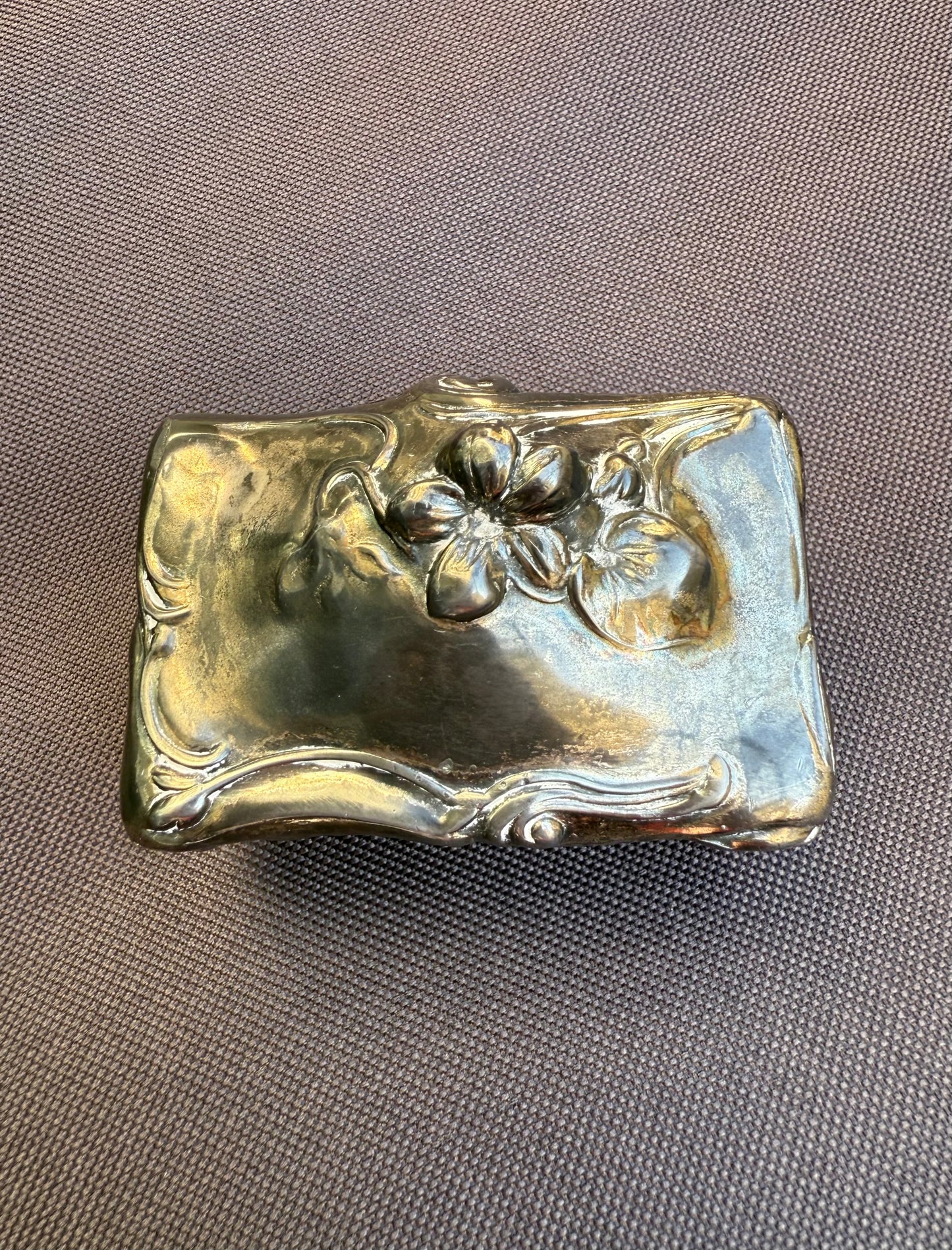 Antique Art Nouveau Metal Floral Casket Jewelry Box, from Early 20th Century, Made by Jennings Brothers (JB 181)
