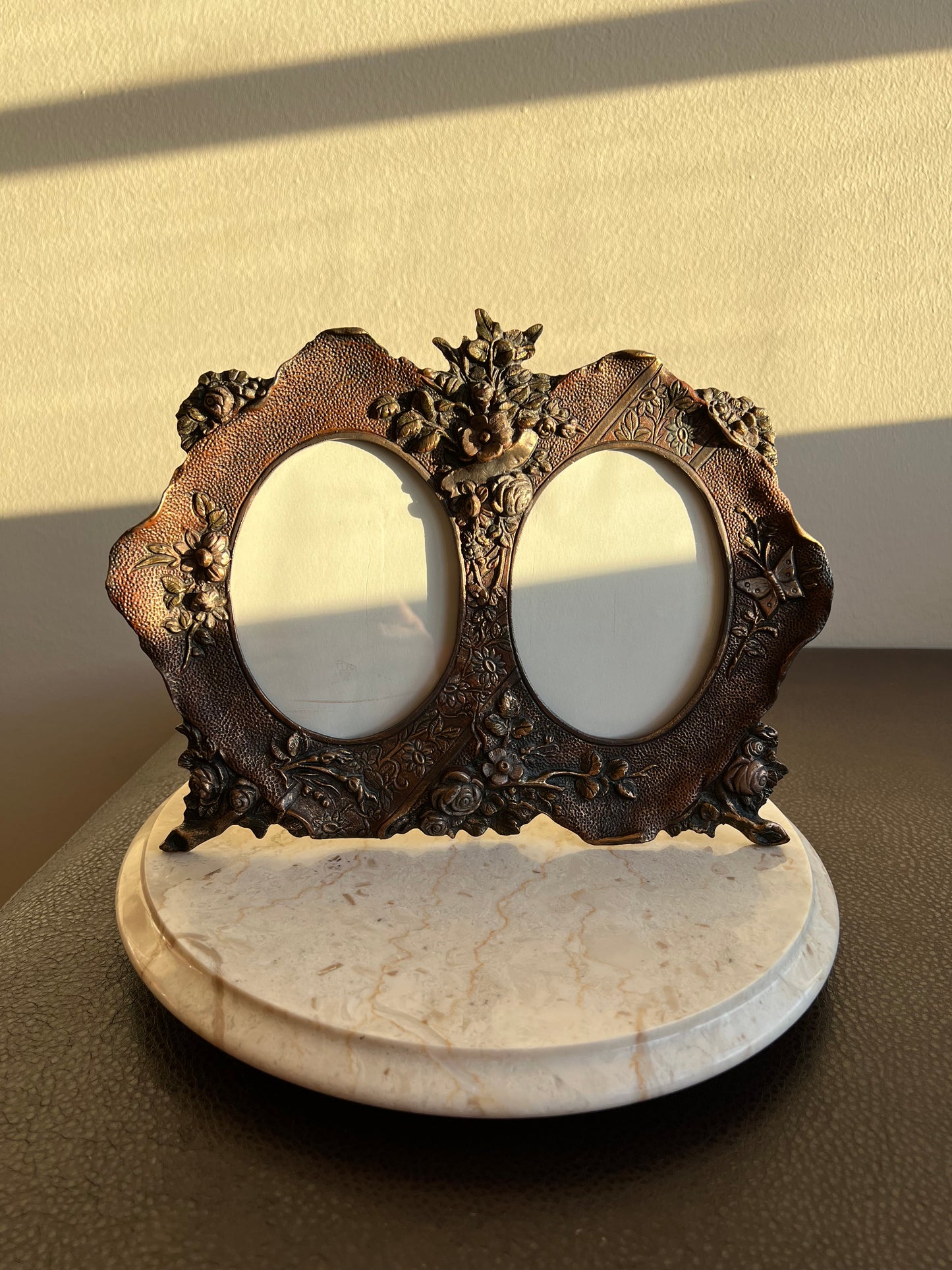 Antique Victorian Style Double Copper Decorative Oval Photo/ Picture Frame with Easel Back