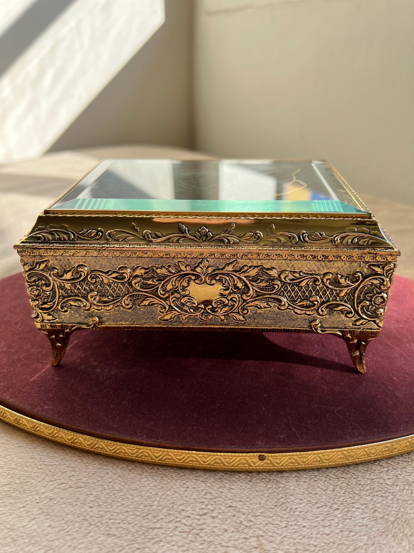 Butterfly Gold Brass Tone Westland Vintage Jewelry Music Box