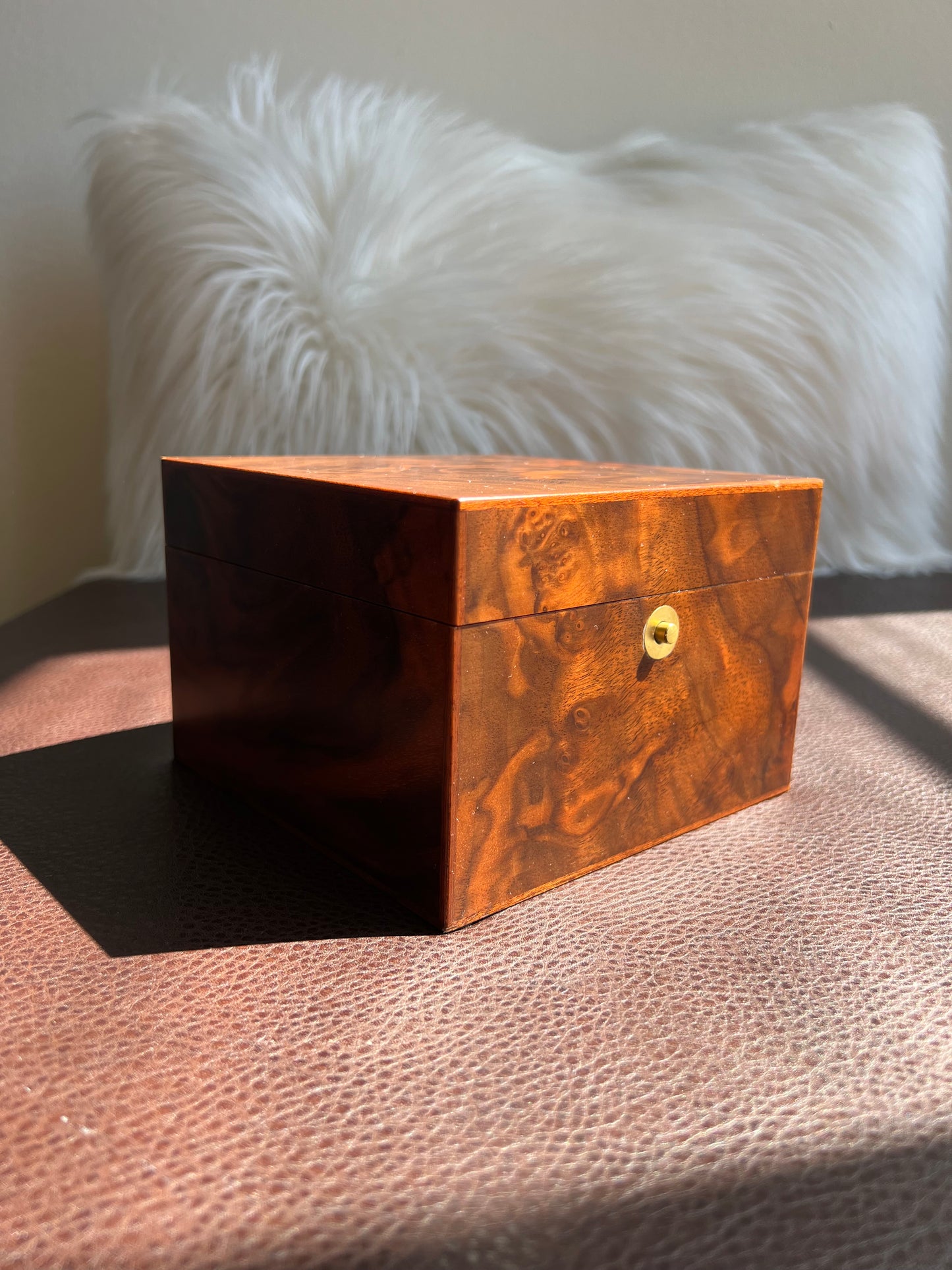 Italian Upscale Vintage Walnut Jewelry Box or Watch Holder by Ercolano