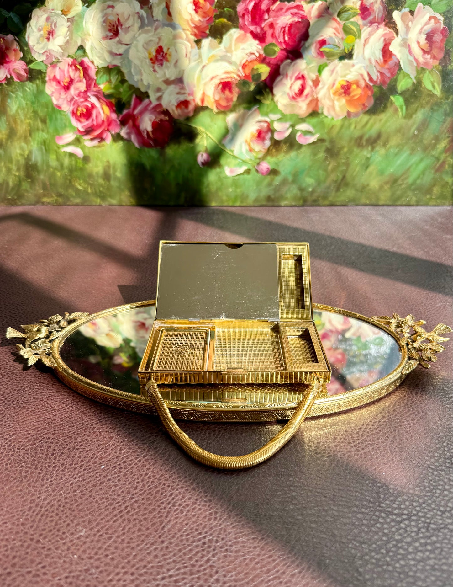 Classic Vintage Evans Gold Tone Cosmetic Cigarette Case Mirror, Makeup Powder Purse/Clutch with Snake Chain Handle