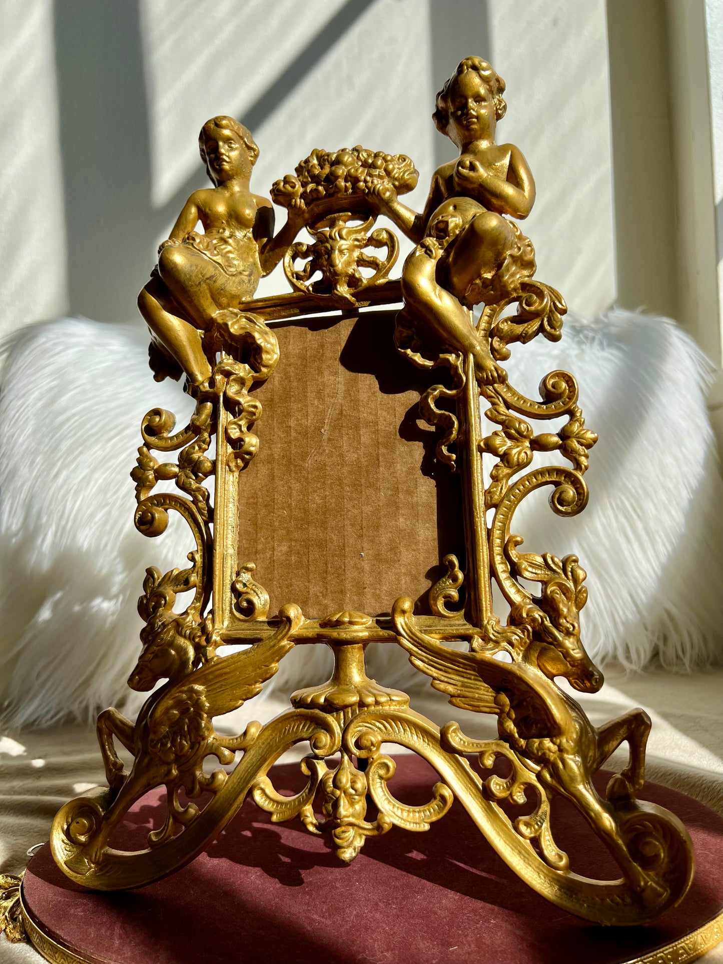 Antique/Vintage Rococo Style Brass Gold with Two Angel Cherubs Picture Frame