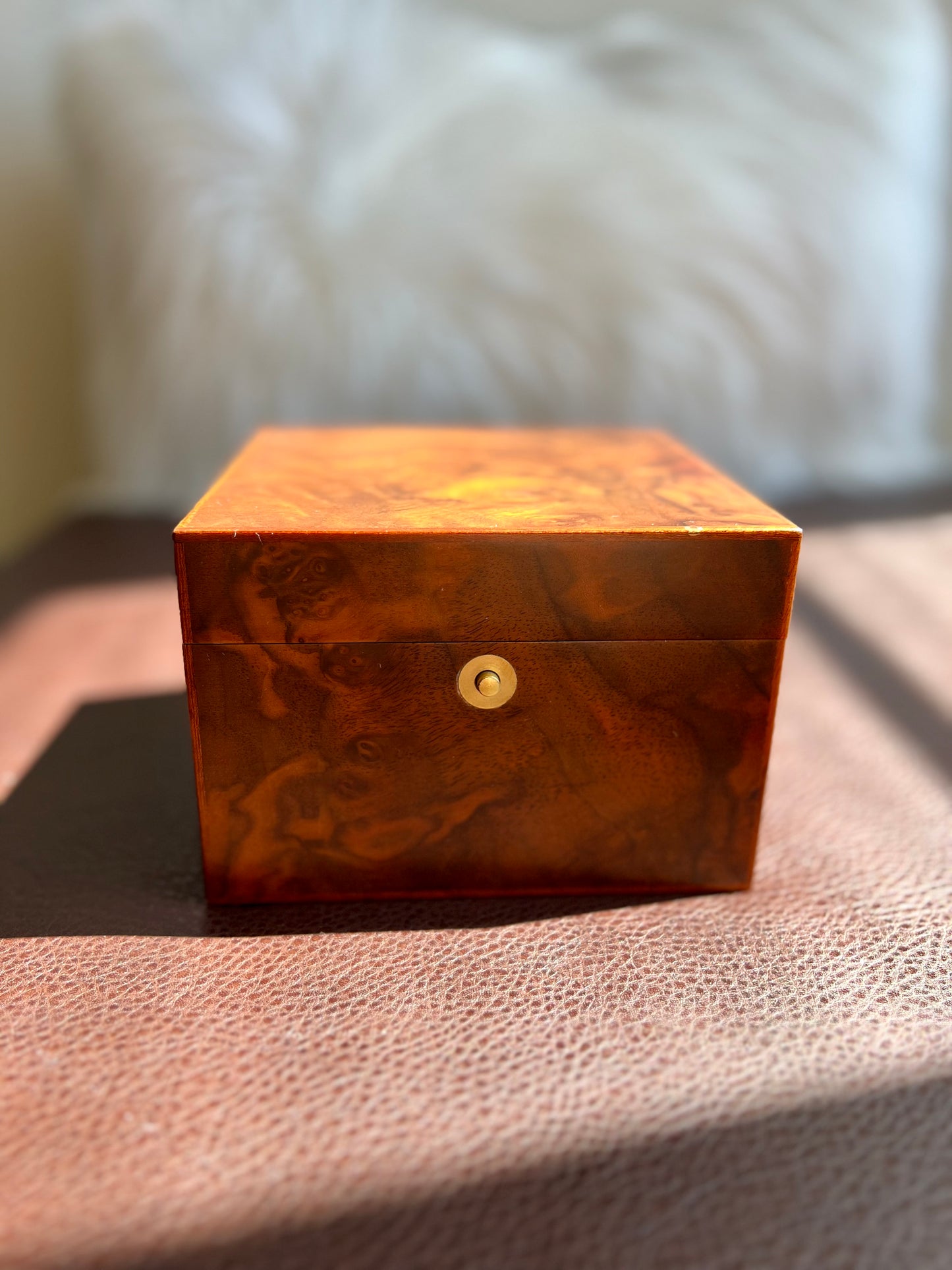 Italian Upscale Vintage Walnut Jewelry Box or Watch Holder by Ercolano