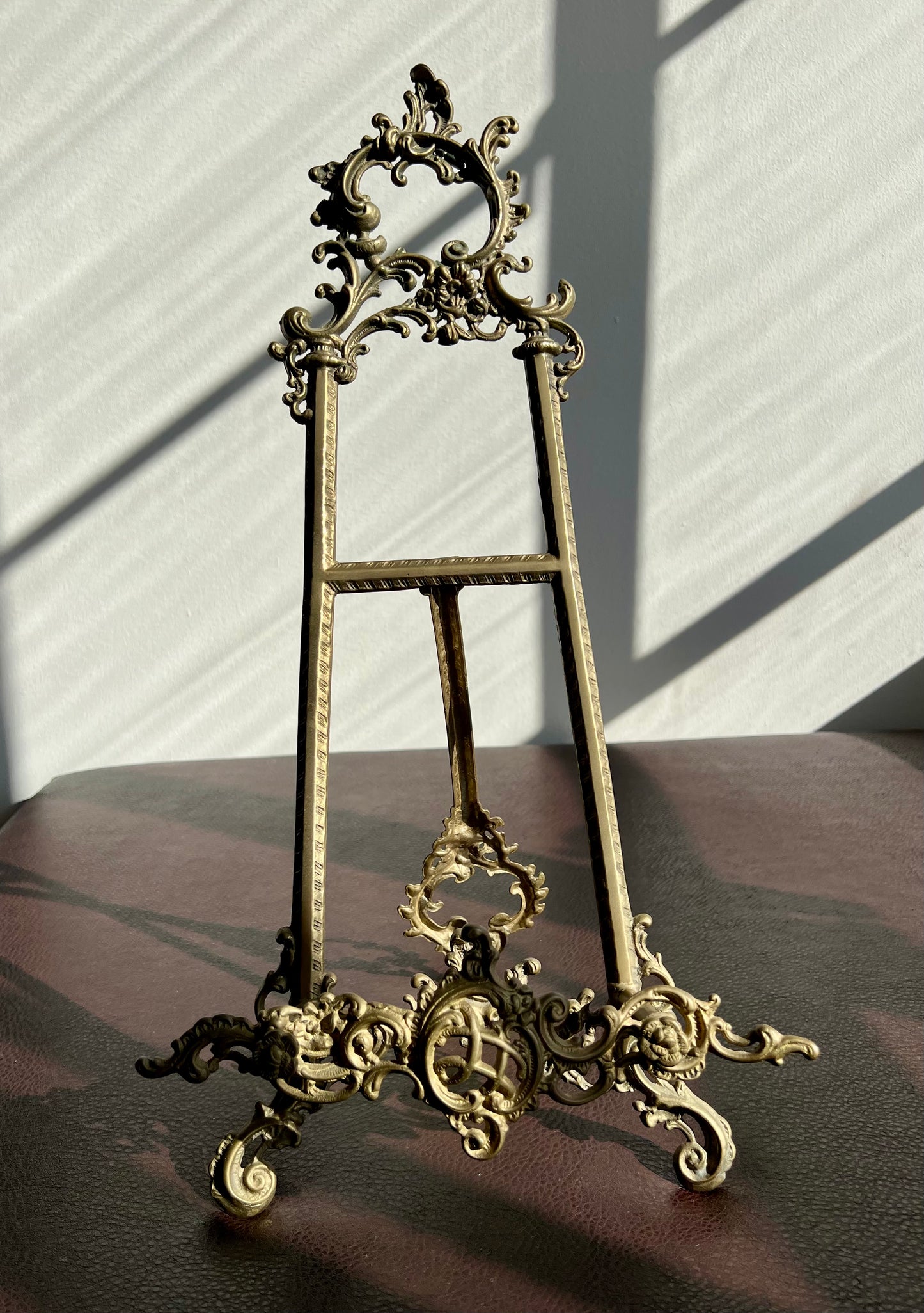 Big 21.5” Vintage Display Brass Ornate Victorian Style Easel Cookbook or Painting Holder