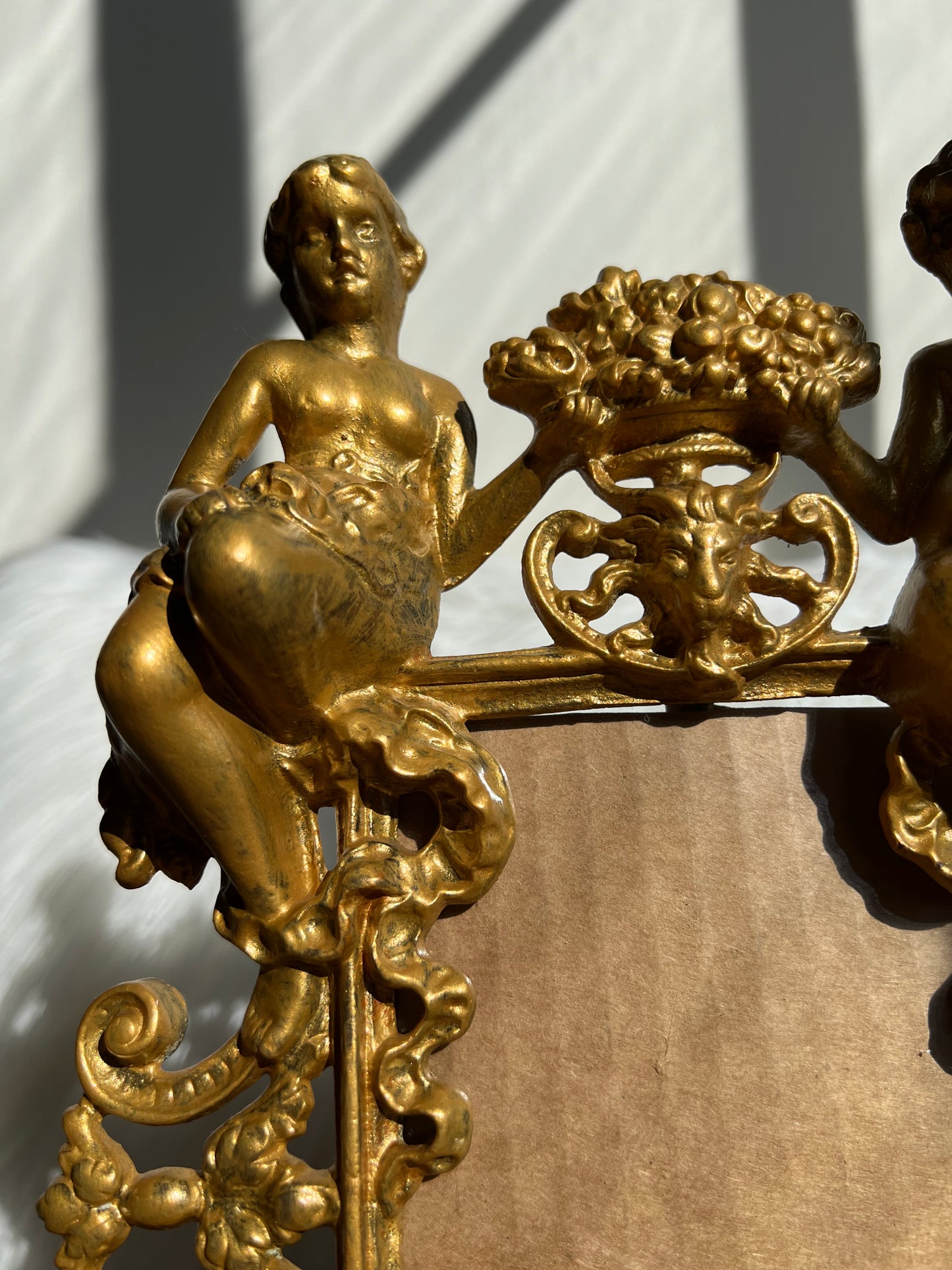 Antique/Vintage Rococo Style Brass Gold with Two Angel Cherubs Picture Frame