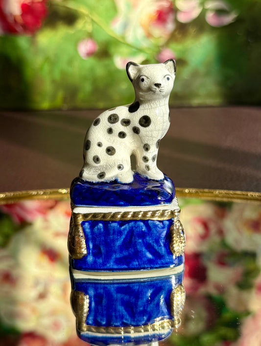 1980s Vintage Fitz & Floyd Miniature Porcelain Cat Jewelry and Trinket Box, Made in Japan