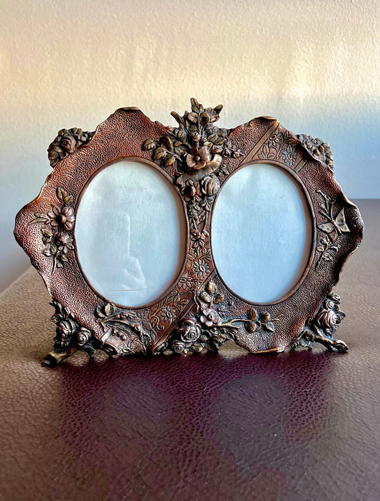 Antique Victorian Style Double Copper Decorative Oval Photo/ Picture Frame with Easel Back