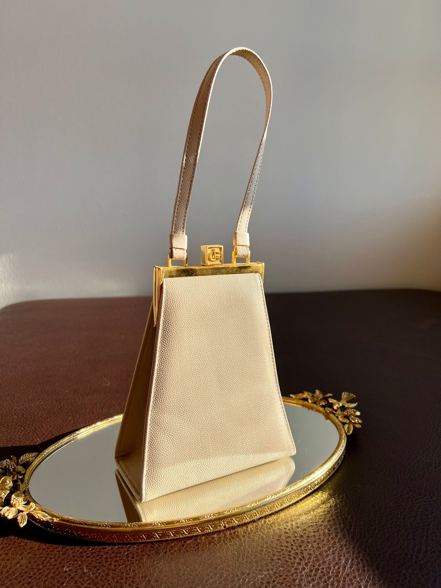 Italian Style Beige Luxury Vintage Elegant Faux Leather Handbag/ Purse with “IG”Monogram on the Gilded Opening Buckle