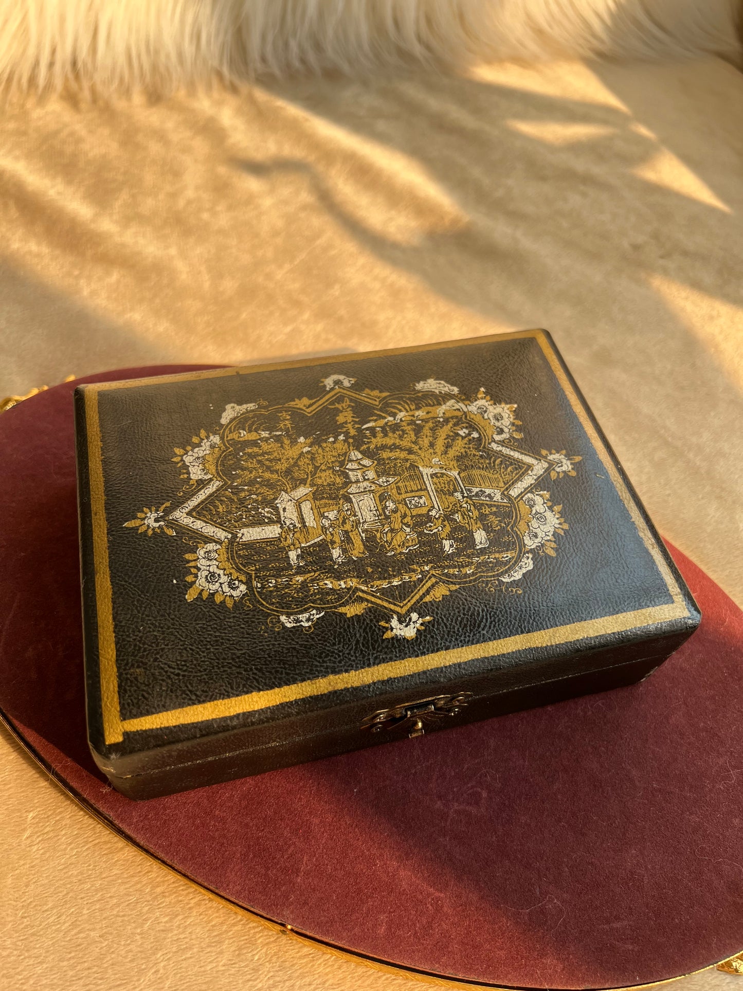 Wooden/Leather Chinese Vintage Box with 2 Pc unopened KR Poker Cards Set