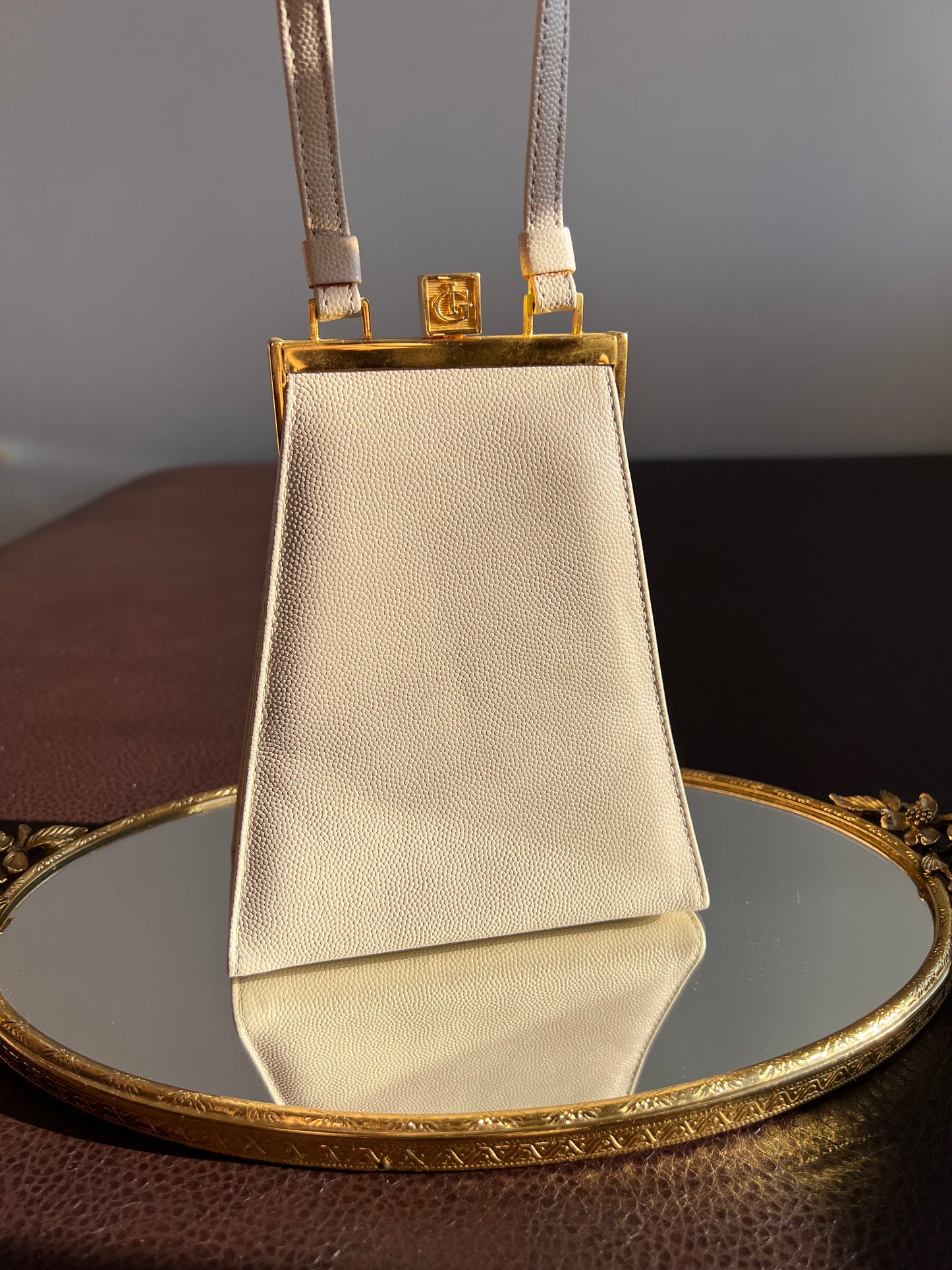 Italian Style Beige Luxury Vintage Elegant Faux Leather Handbag/ Purse with “IG”Monogram on the Gilded Opening Buckle