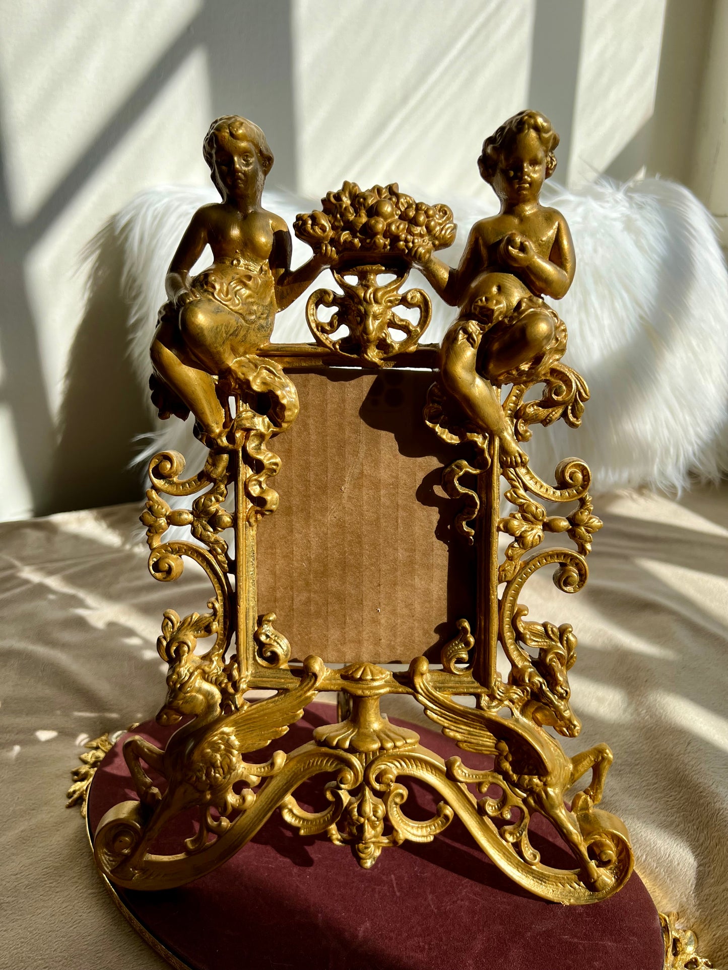 Antique/Vintage Rococo Style Brass Gold with Two Angel Cherubs Picture Frame