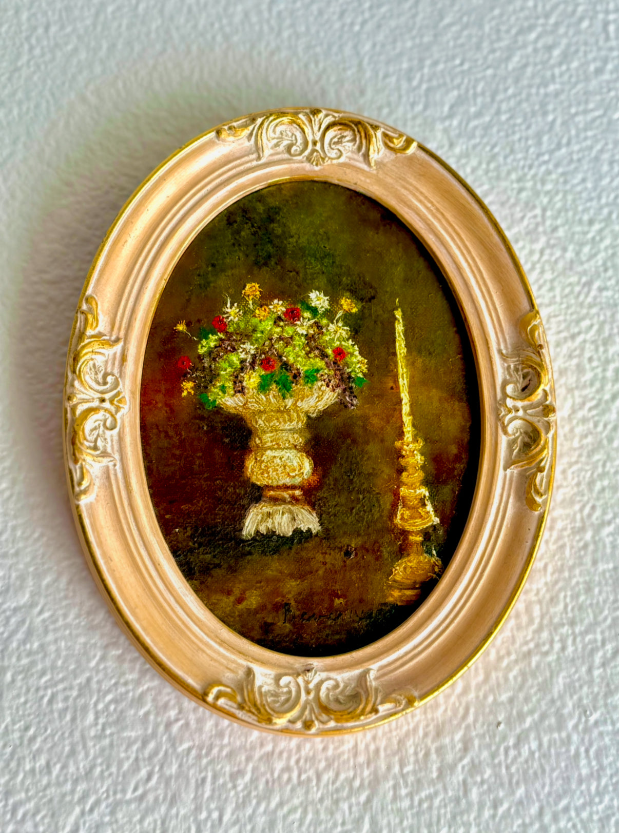 Still Life Signed Vintage Oval Oil Painting with Decorative Wooden Frame