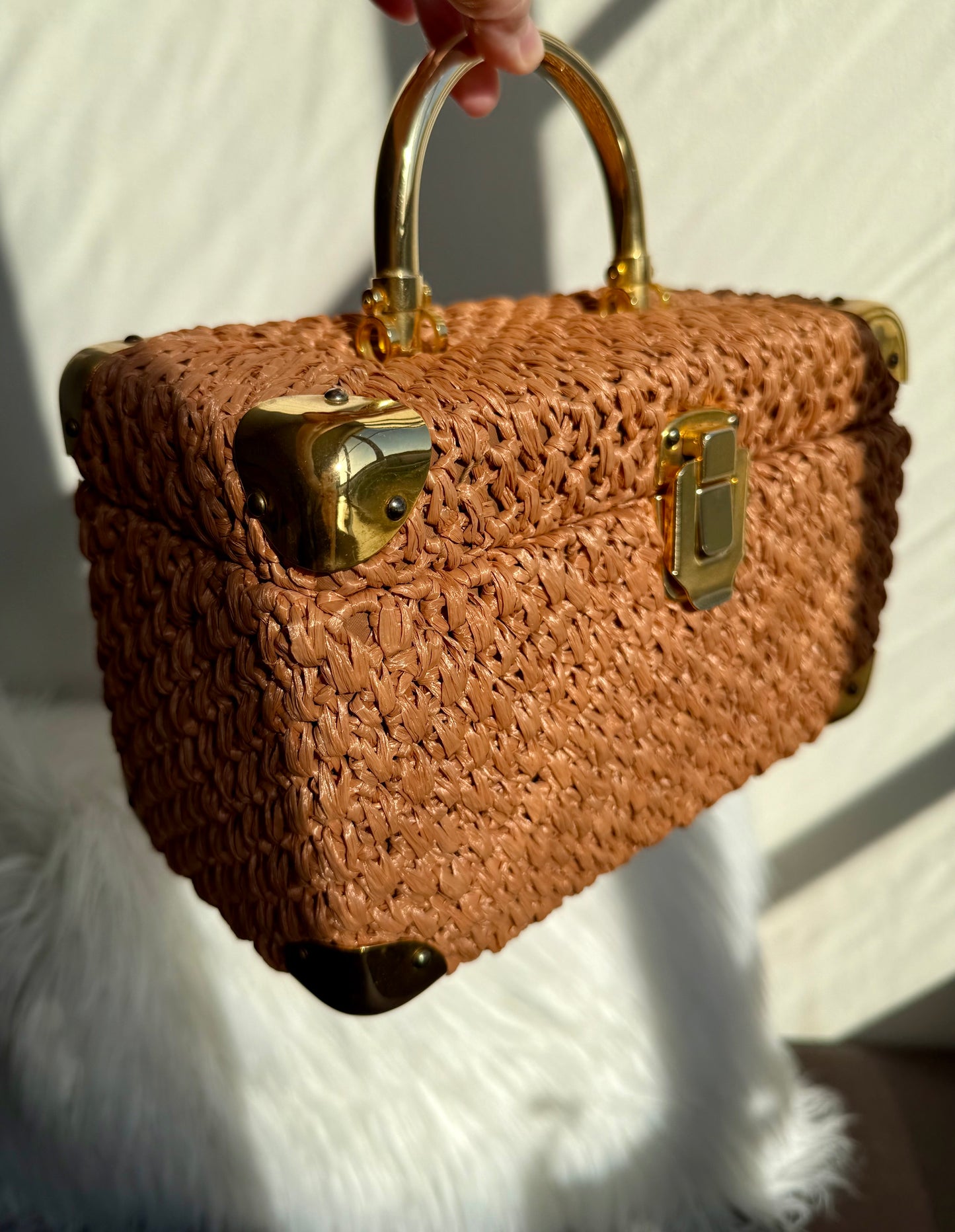 Italian Luxury Vintage Box Purse Mod Woven Raffia Brown Handbag, from the 50s or 60s