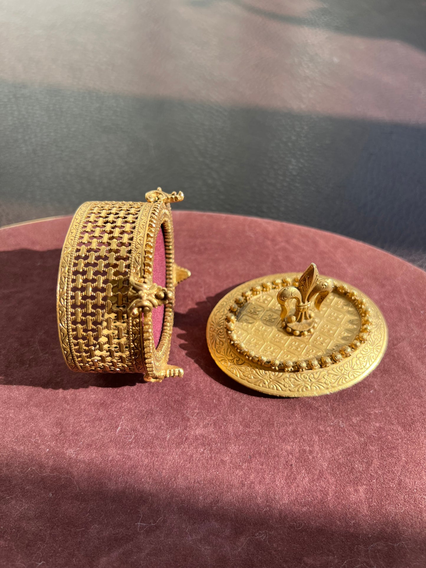 Florenza Vintage Mini Gold Brass Jewelry Box, Trinket Dish