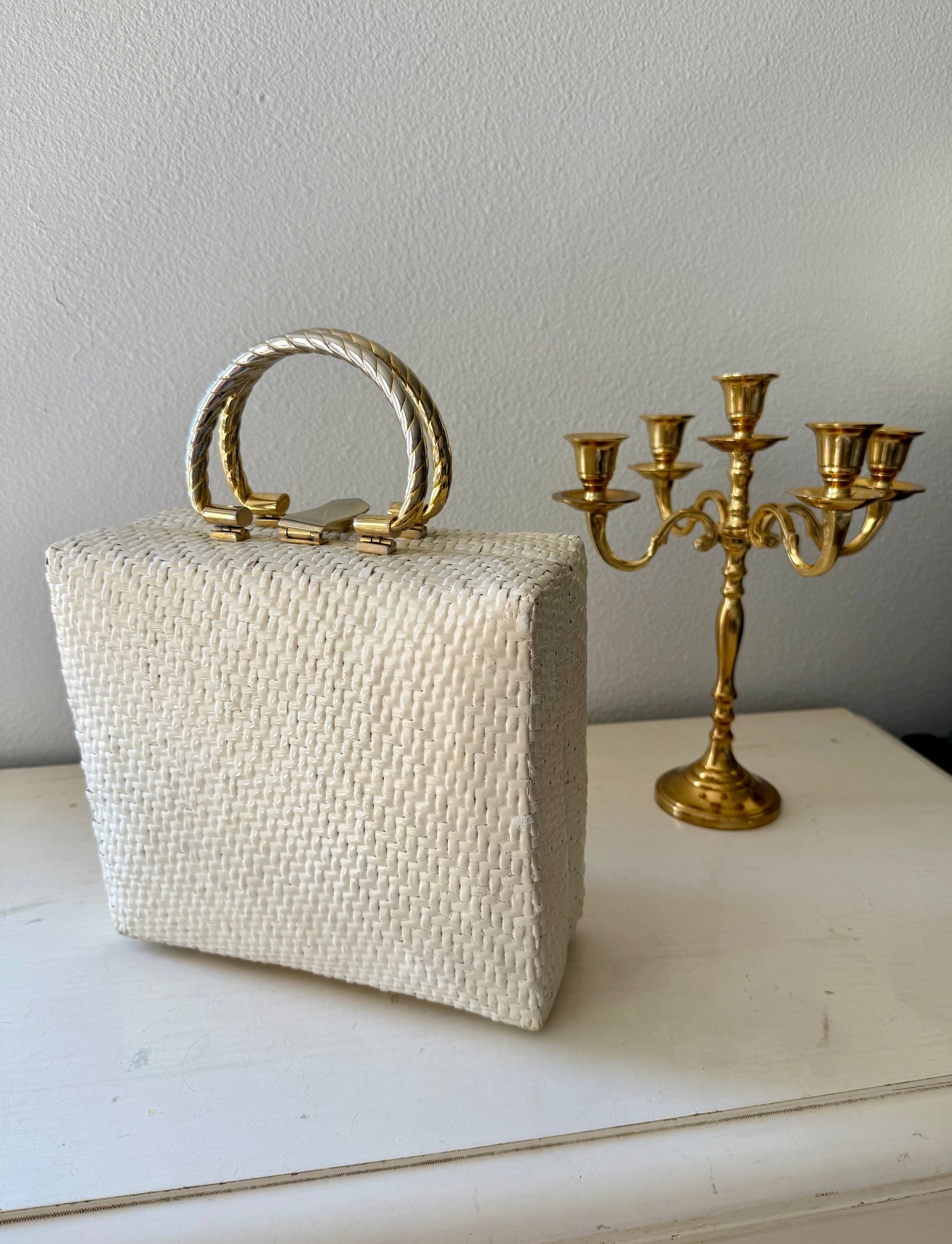 1950s Vintage KORET Elegant White Wicker Luxury Purse/Handbag, Made in Italy, Excellent Condition