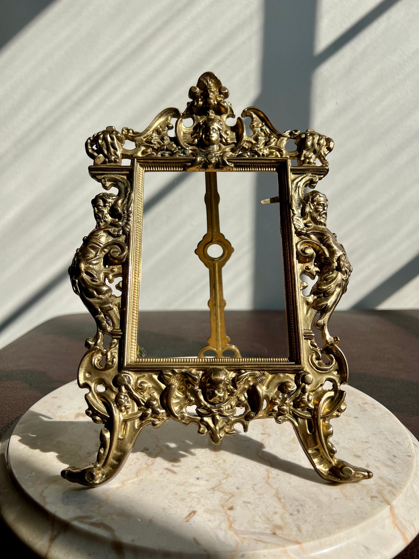 Antique French Brass Victorian Style Ornate Tabletop Photo Frame/ Picture Frame