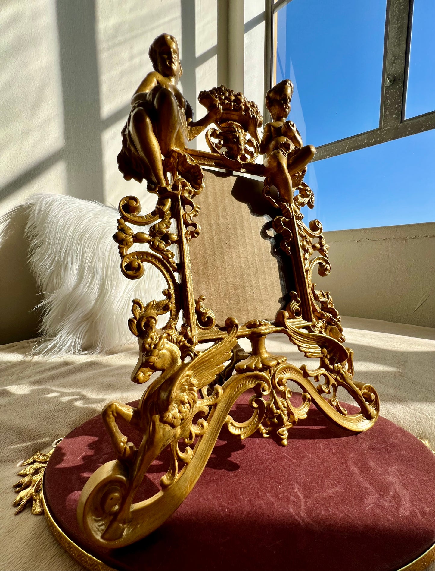 Antique/Vintage Rococo Style Brass Gold with Two Angel Cherubs Picture Frame