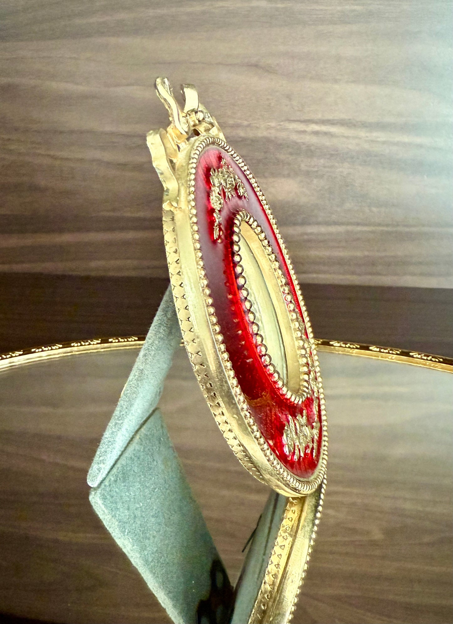 1980s Terragrafics Vintage Mini Ruby Red Oval Enamel Photo/ Picture Frame Bow on Top