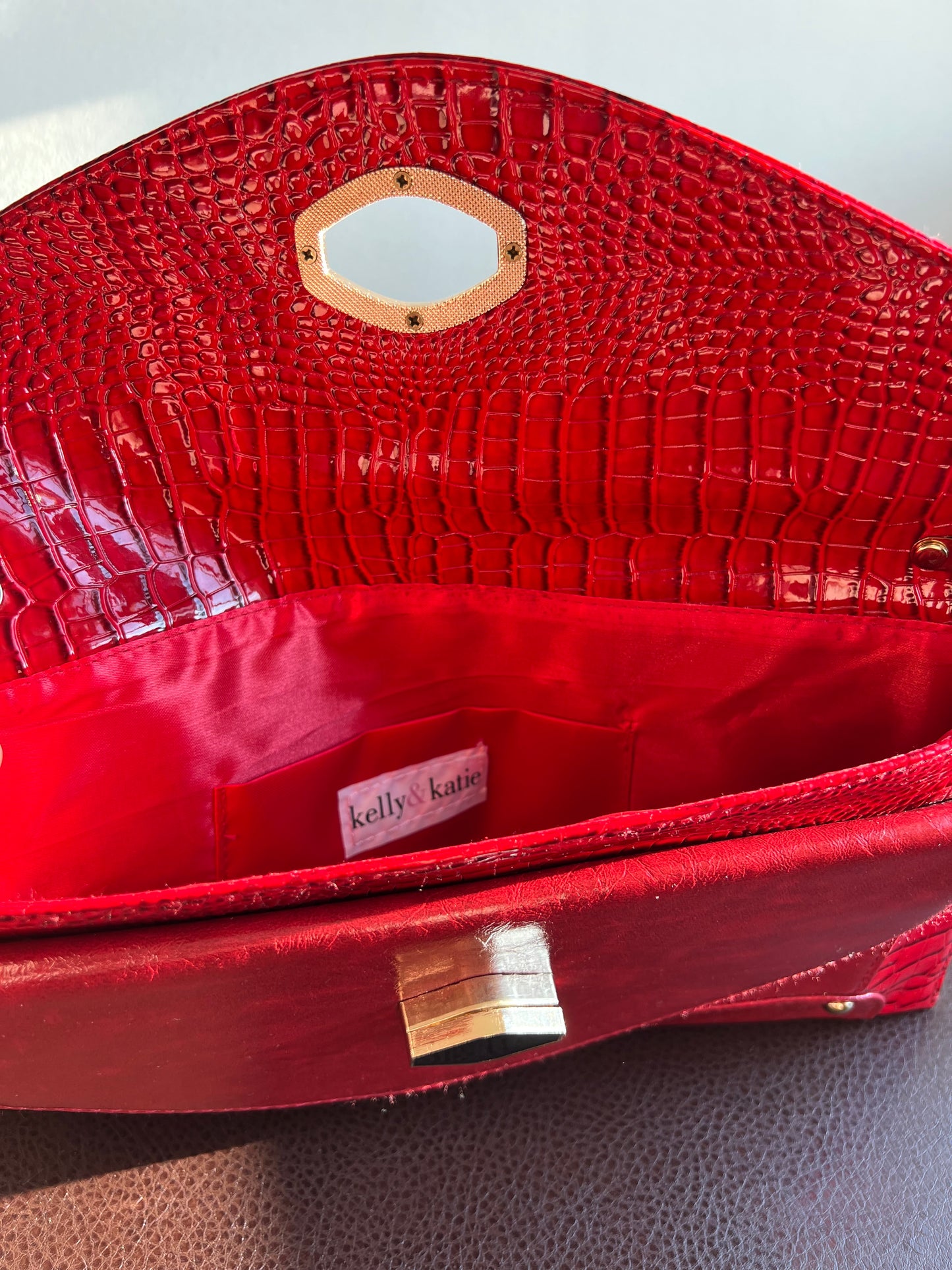 Kelly & Katie Red Vintage Snake Embossed Clutch Purse/ Handbag with Chain Strap
