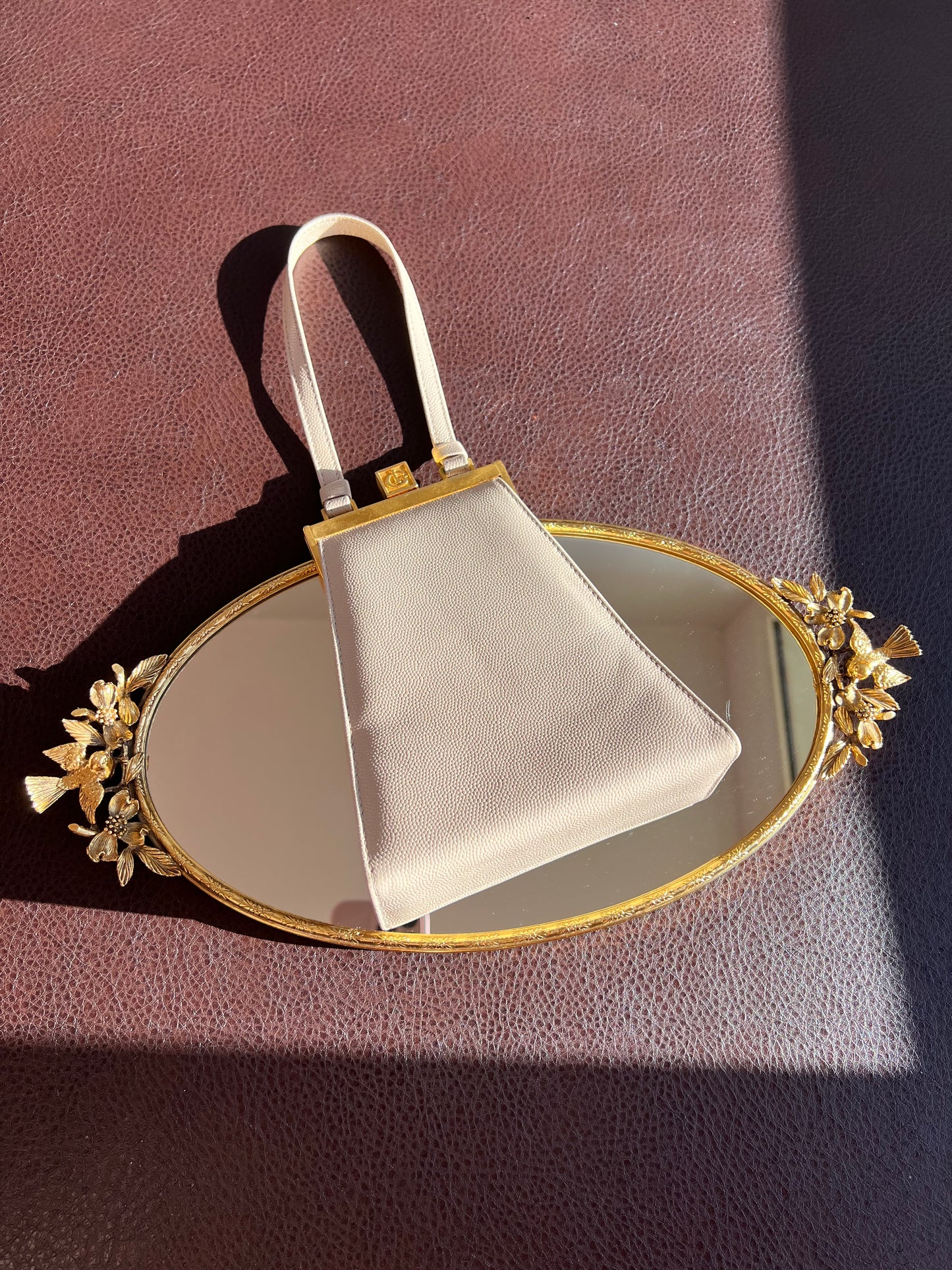 Italian Style Beige Luxury Vintage Elegant Faux Leather Handbag/ Purse with “IG”Monogram on the Gilded Opening Buckle