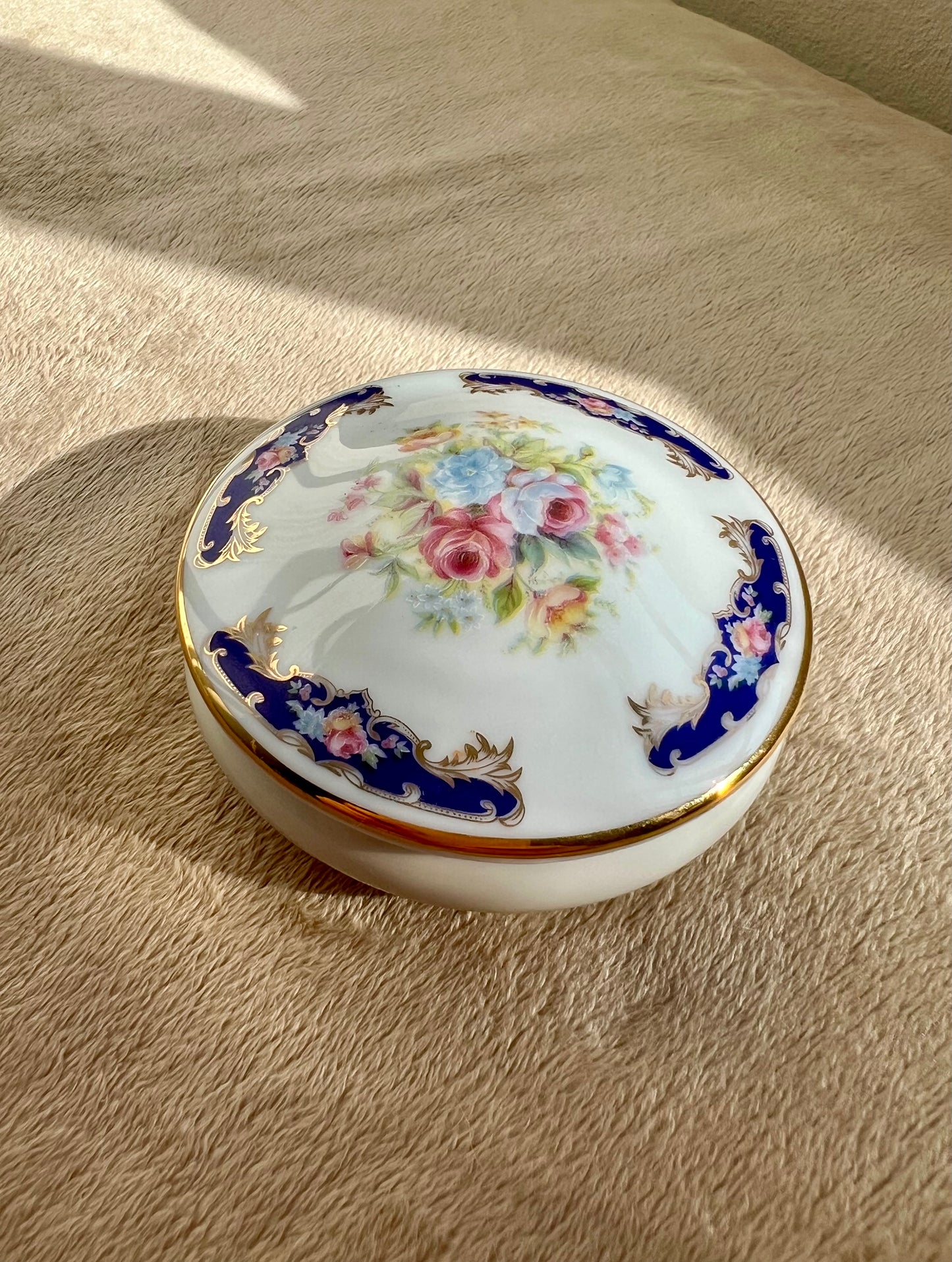 Limoges Jewelry, Vintage Trinket Box Gold, Blue, Floral Porcelain