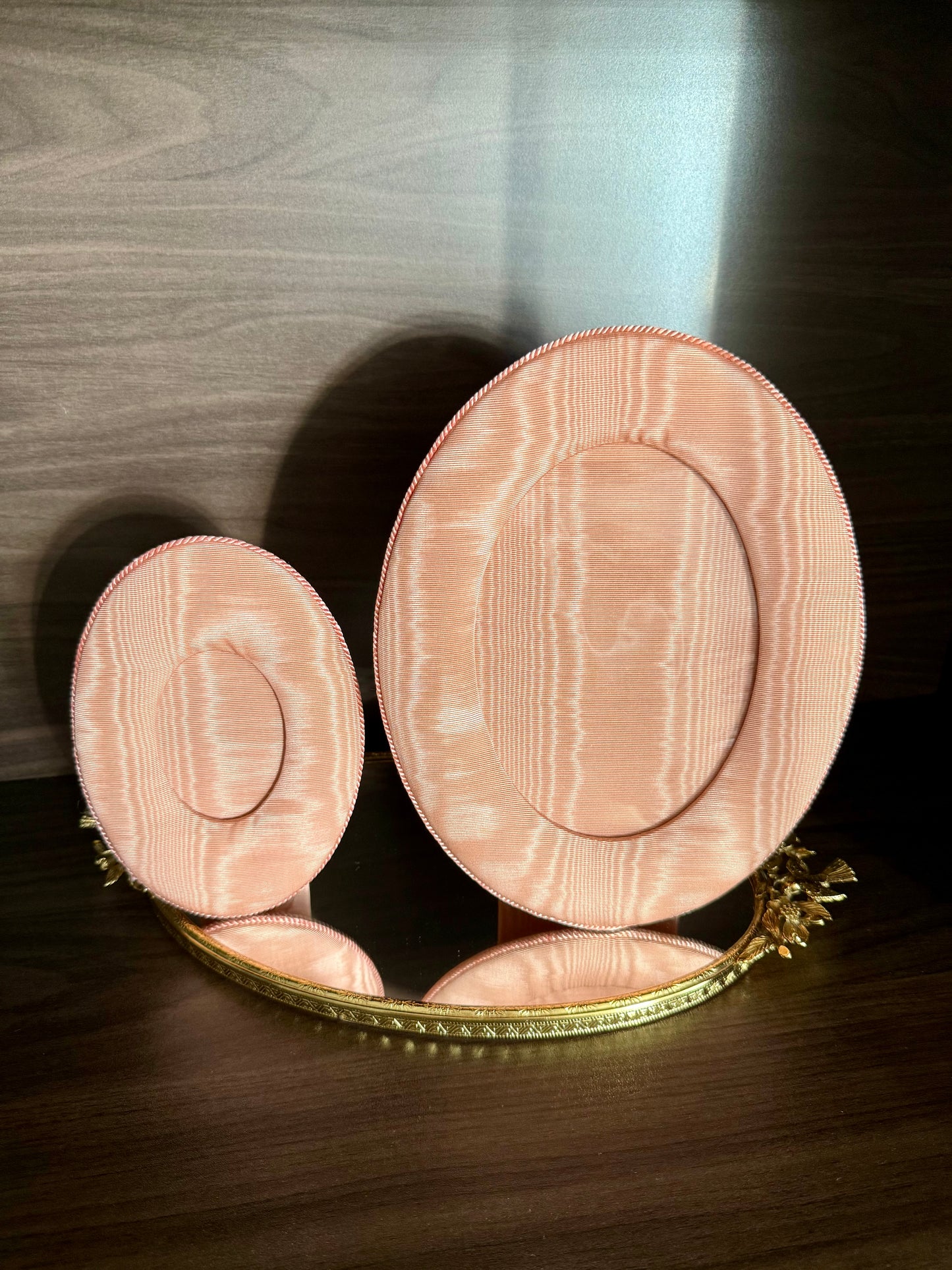 A Pair of Pink Elegant Silk fabric - coated Vintage Photo/ Picture Frames (2 pieces)