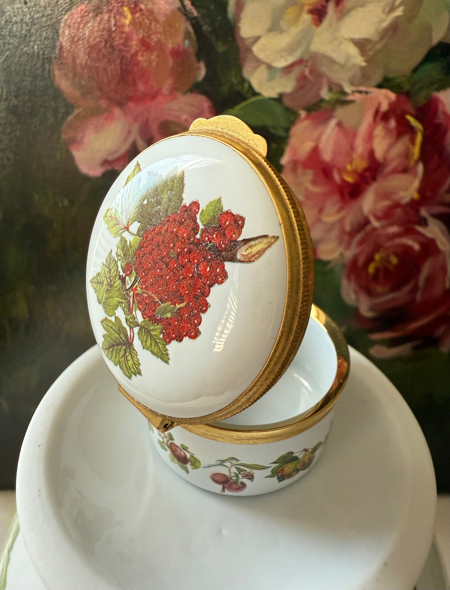 Vintage ‘The Red Currant’ Portmeirion Pomona Enamel Jewelry or Trinket Box, Made in England