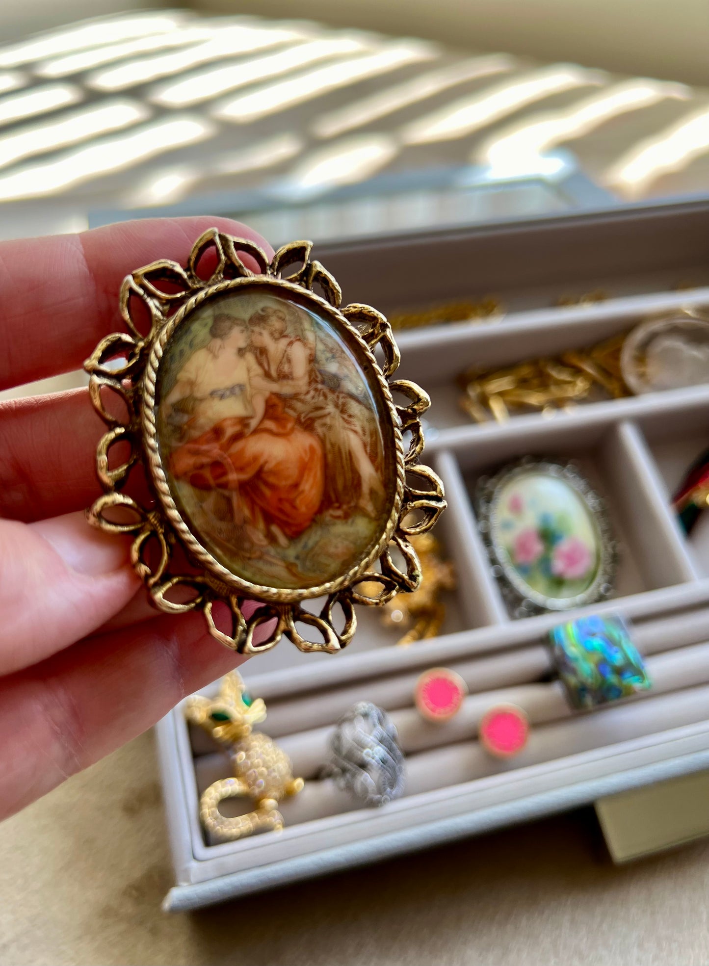 Porcelain Vintage Oval Fragonard Style Brooch