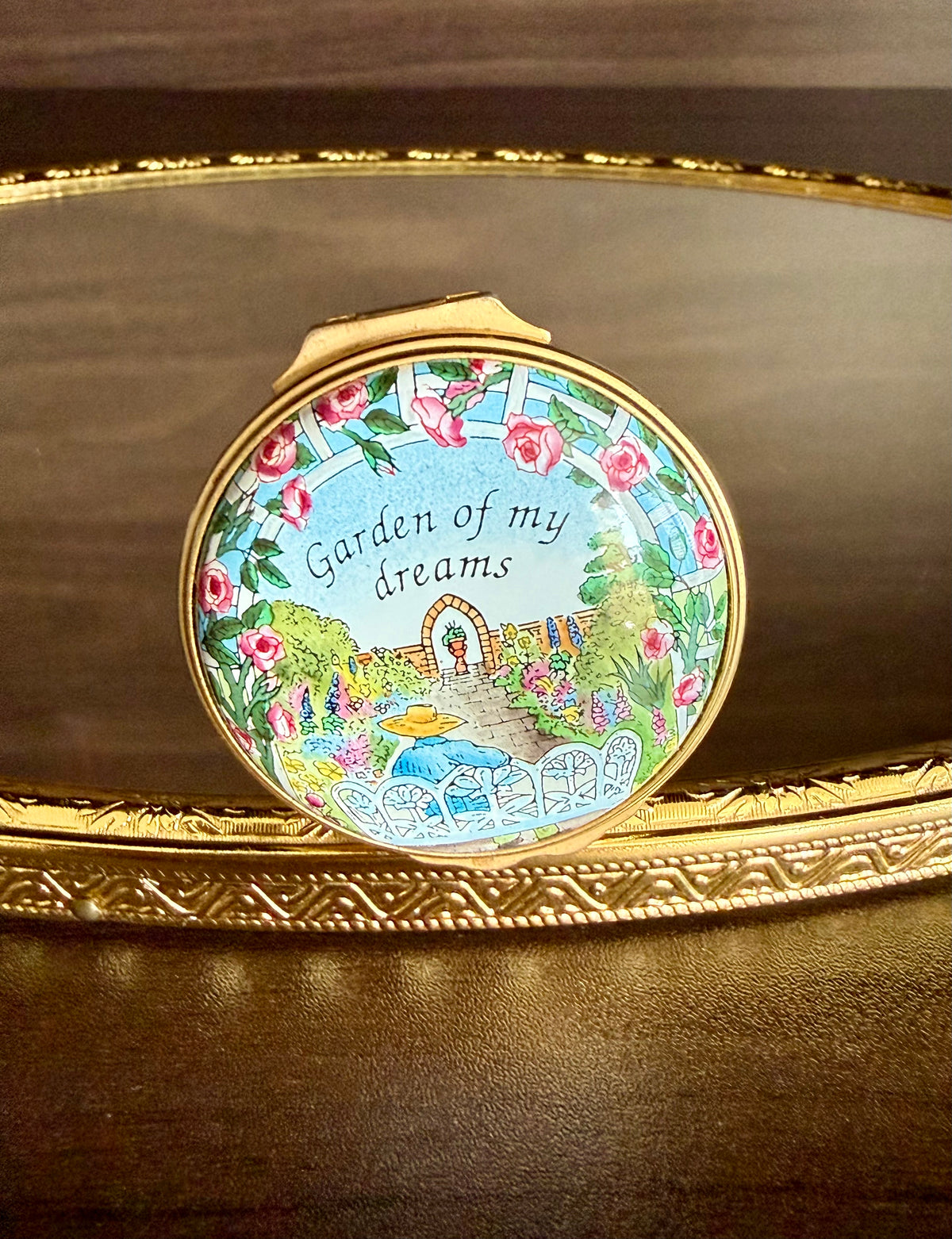 1980s Halcyon Days "GARDEN OF MY DREAMS" Vintage Enamel Trinket Box Bask, Jewelry or Pill Box - Made in England