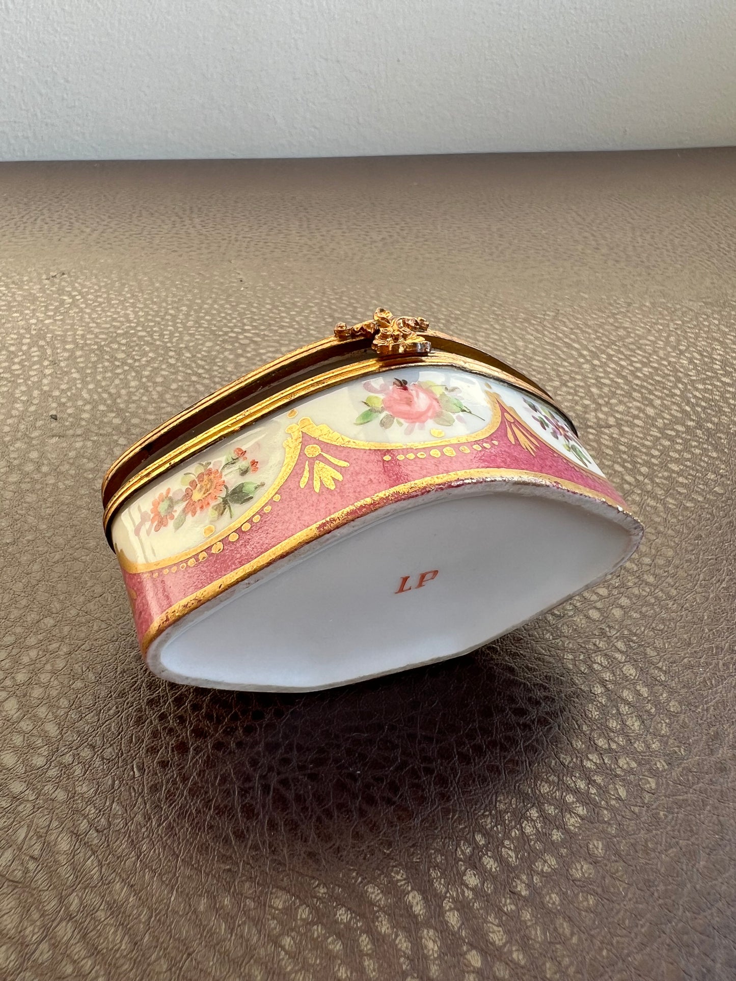 Antique Floral Hand-painted Trinket Box, Jewelry Limoges French Style Porcelain