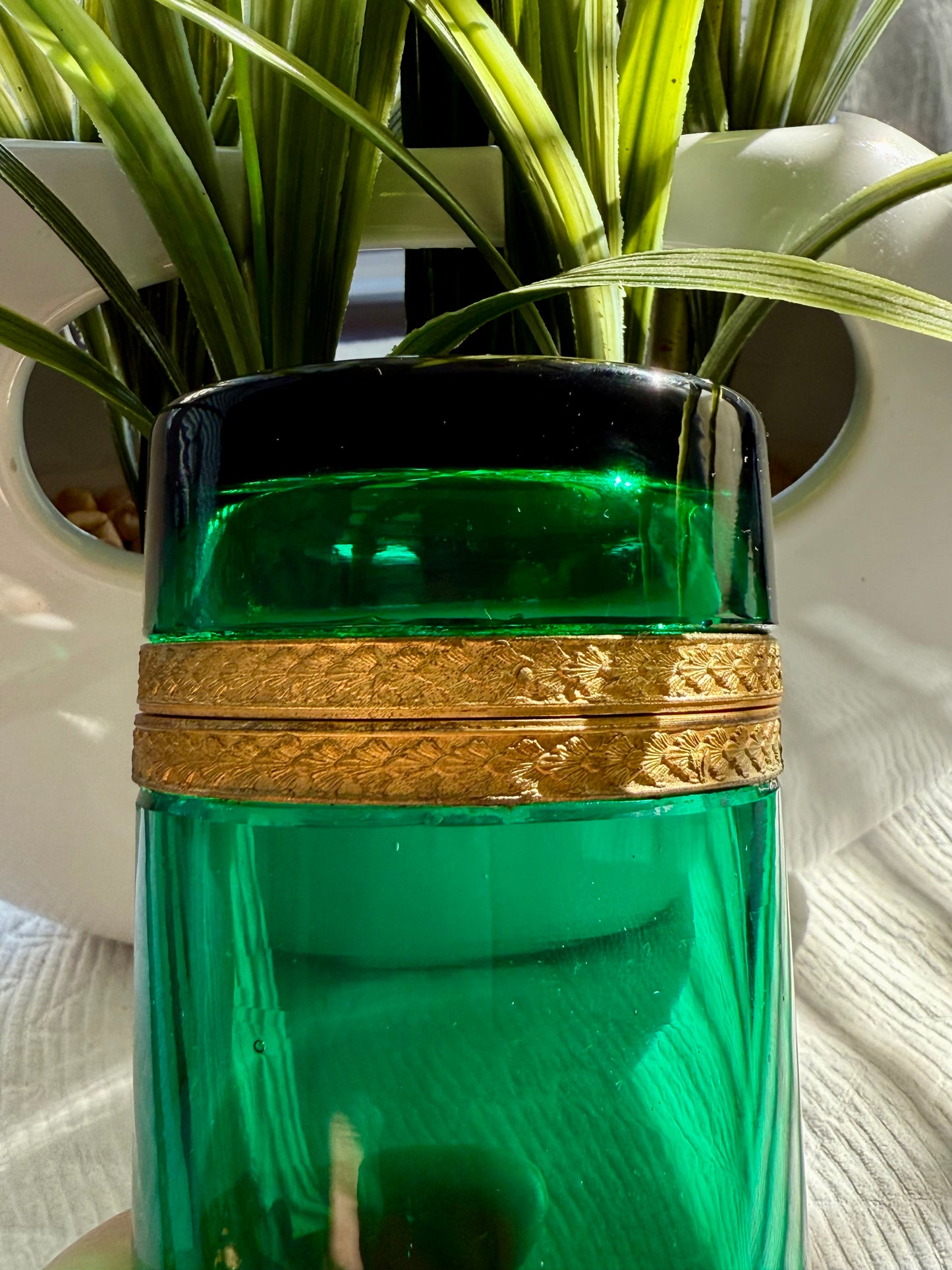 Antique Emerald Green Italian Murano Glass Cylindrical Jewelry or Trinket Box with Bronze Dore Gold Brass Mounts