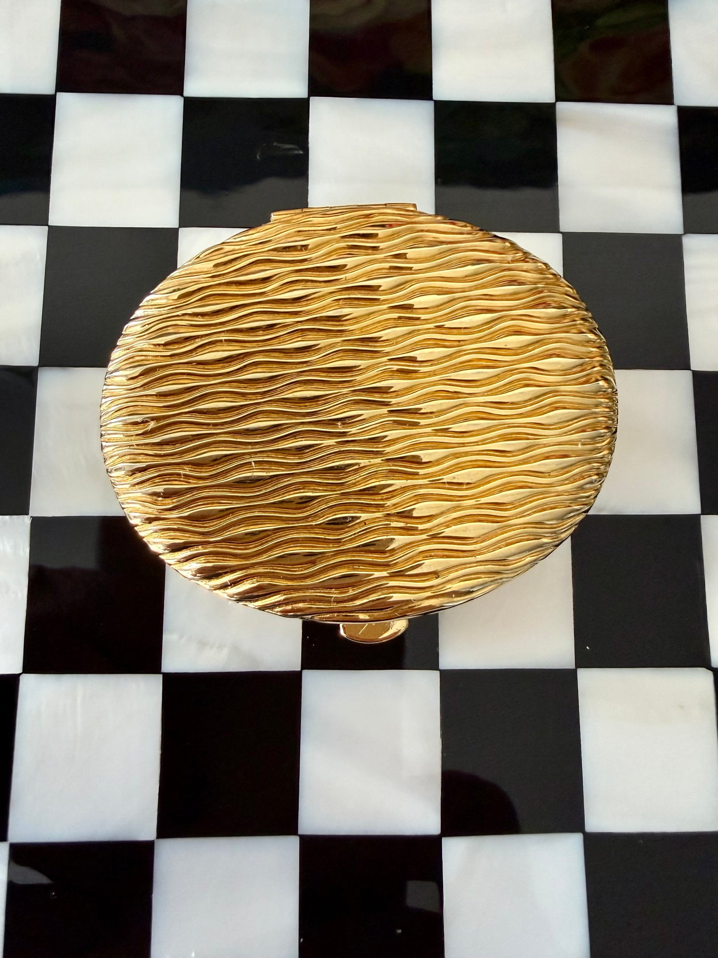 Estée Lauder Limited Edition Oval Waves Of Gold Lucidity Vintage Powder Compact