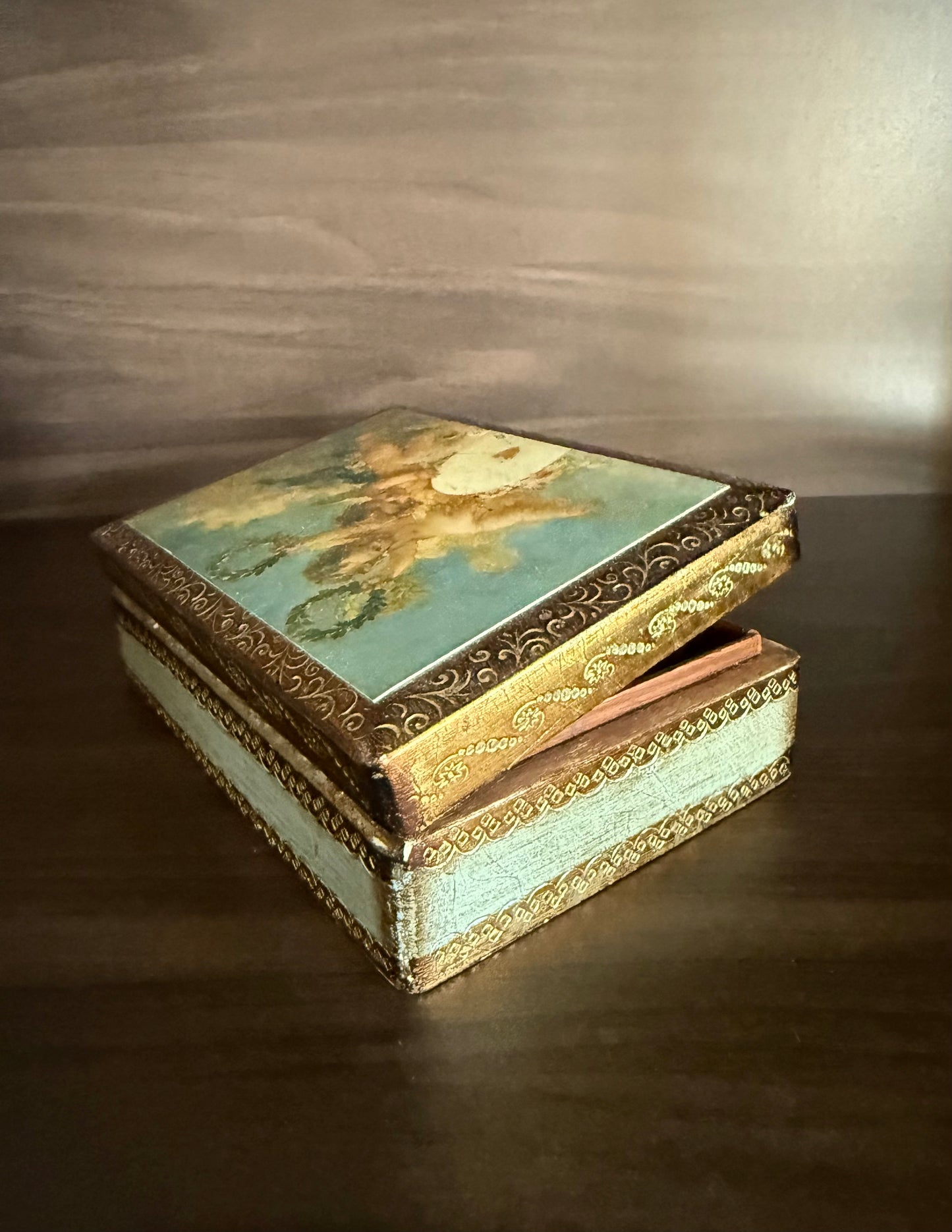 Italian Florentine Gold gilded, Handmade Wooden Vintage Jewelry or Trinket Box - Made in Italy