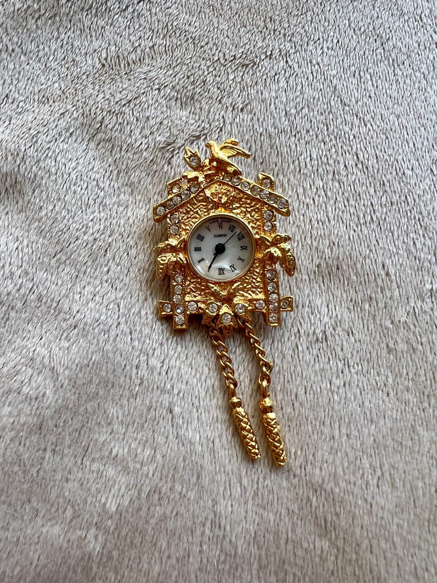 Crystals gold tone cuckoo clock Japan vintage brooch