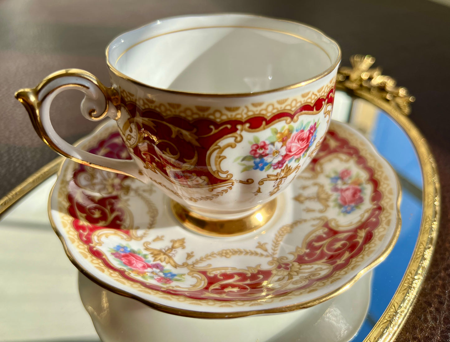 Vintage England Regency Queen Anne Floral Bone China Tea Cup Saucer