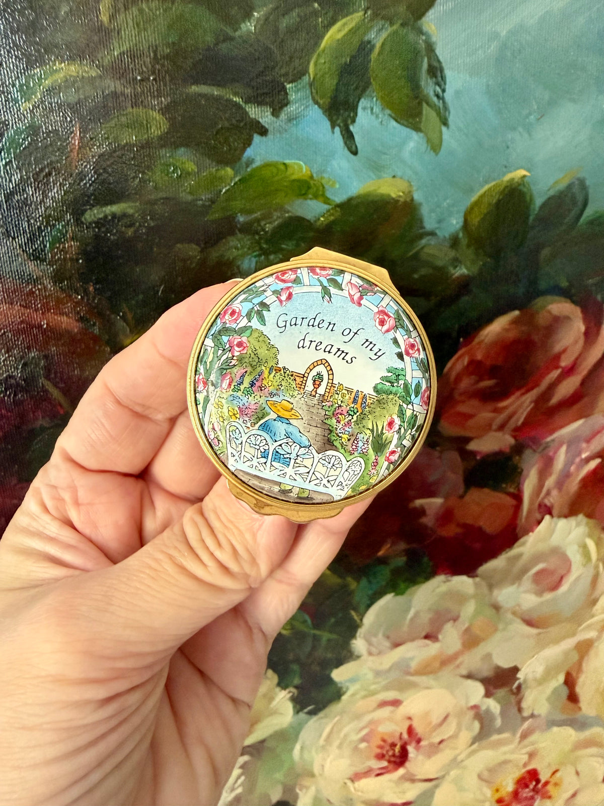 1980s Halcyon Days "GARDEN OF MY DREAMS" Vintage Enamel Trinket Box Bask, Jewelry or Pill Box - Made in England