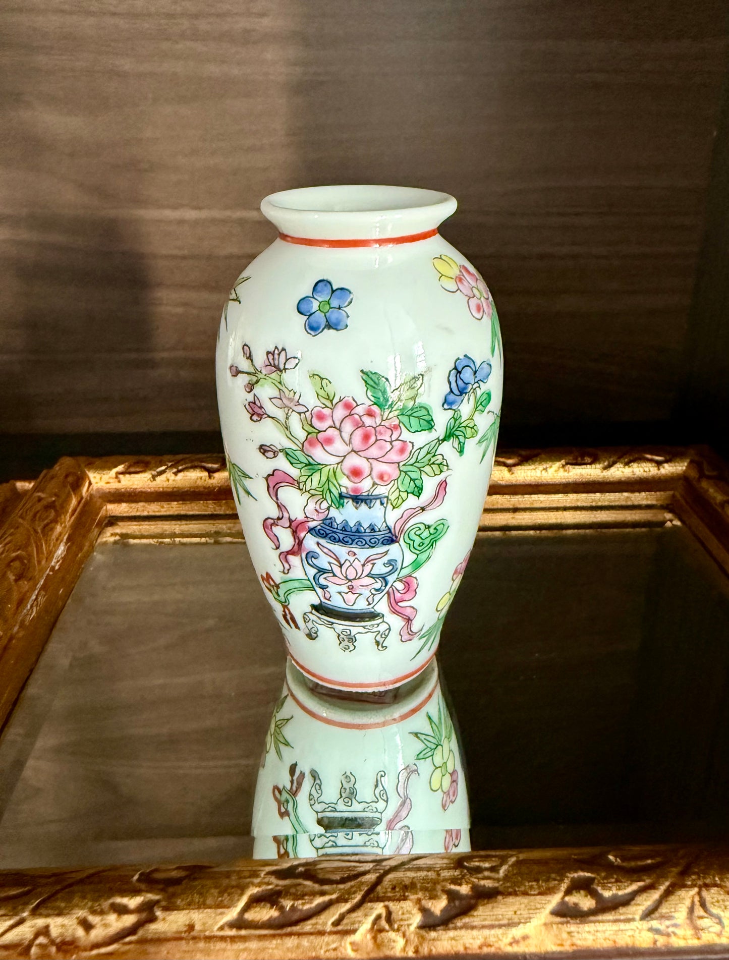 Vintage Miniature Chinese Porcelain Famille Rose Elegant Hand-painted Vase with Floral Decoration