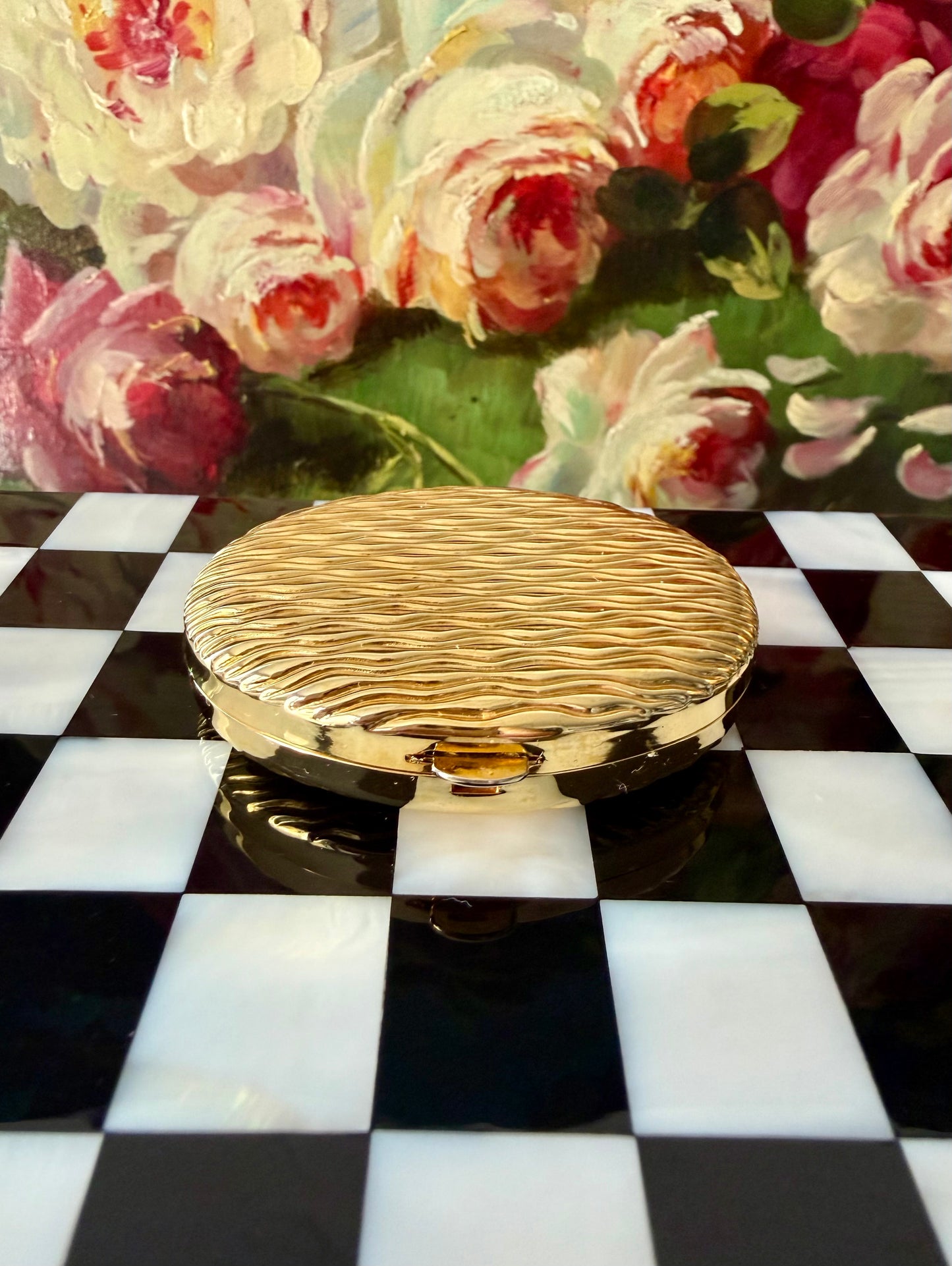Estée Lauder Limited Edition Oval Waves Of Gold Lucidity Vintage Powder Compact
