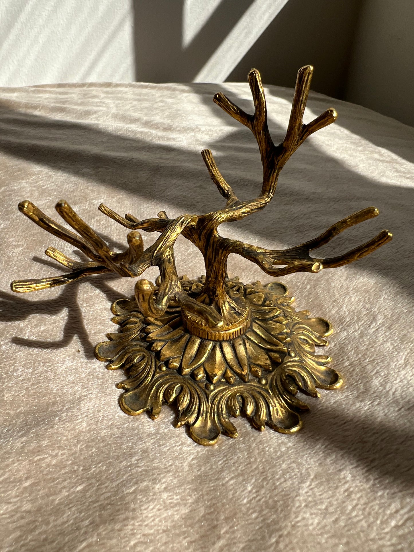 Stylebuilt Vintage Metal Tree Jewelry Ring Holder