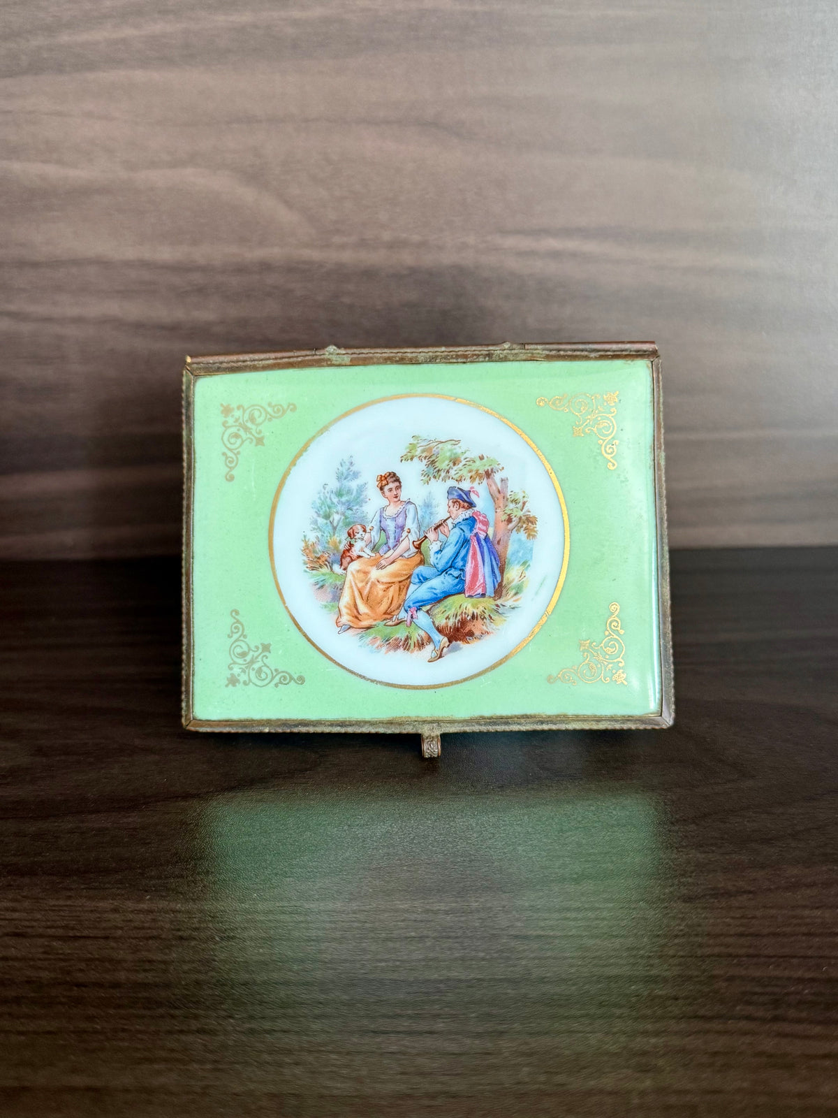 Antique European French Style Green Porcelain Jewelry or Trinket Hinged Box