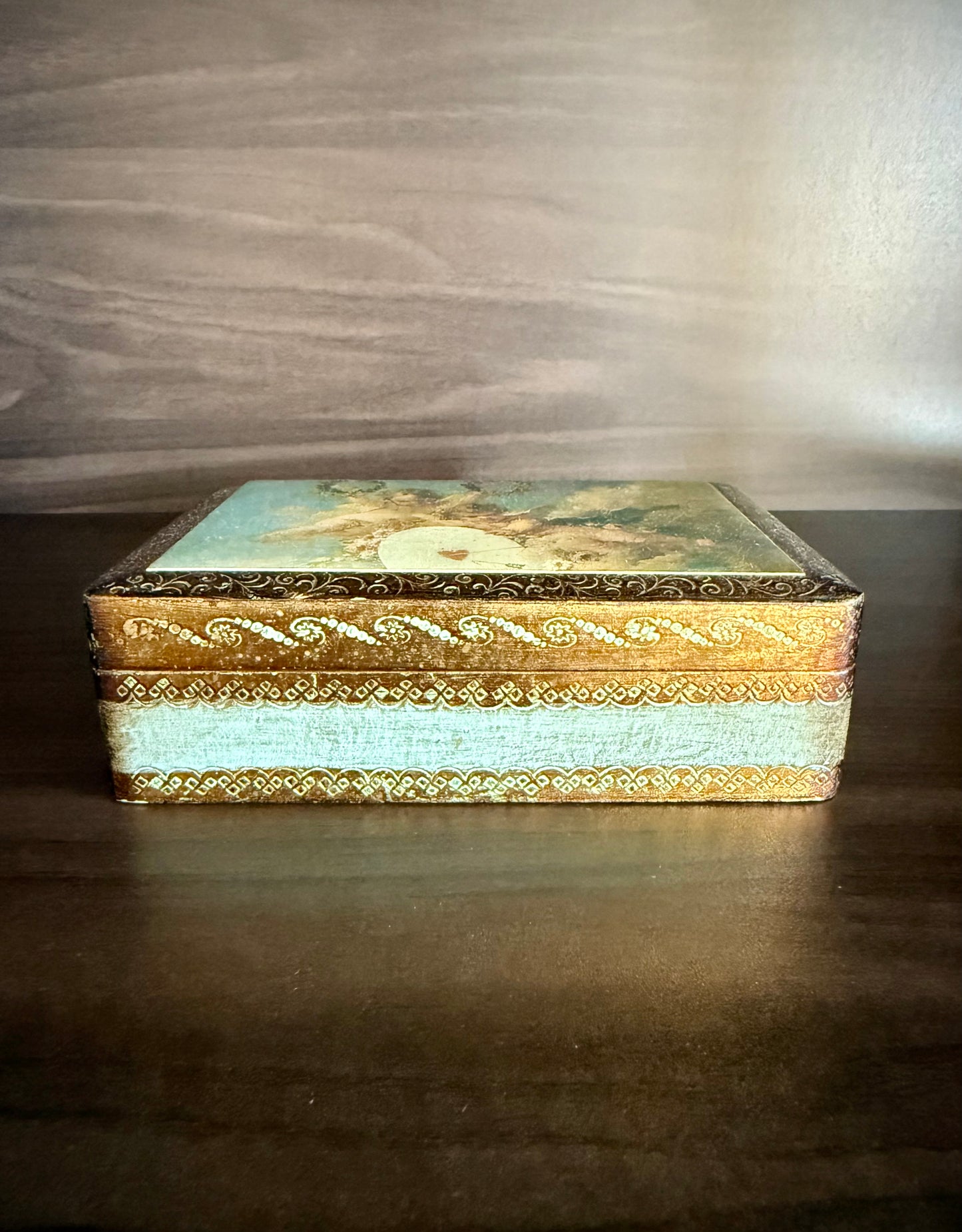 Italian Florentine Gold gilded, Handmade Wooden Vintage Jewelry or Trinket Box - Made in Italy