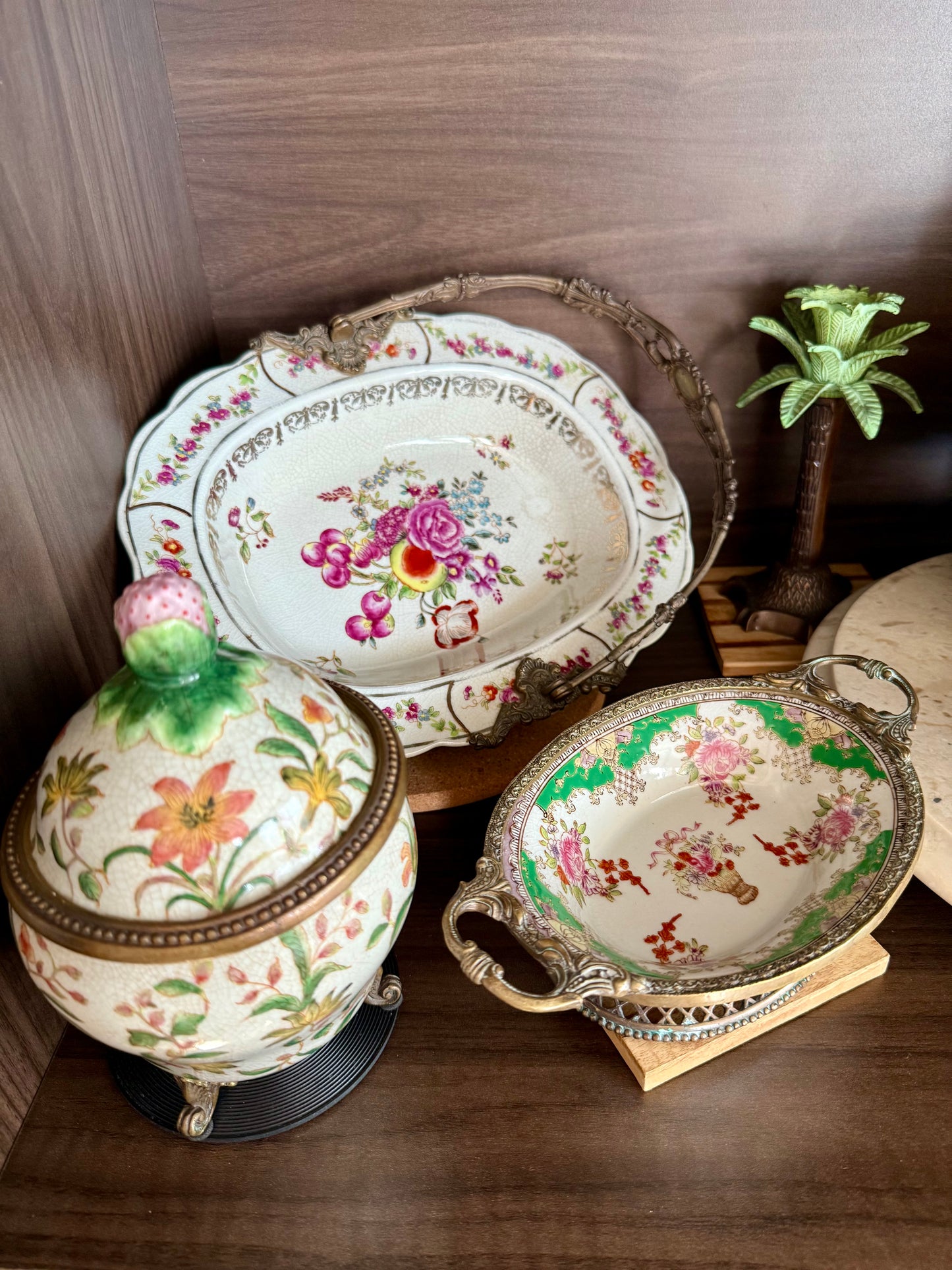Vintage Floral Roses Motif Porcelain Oval Soap Dish with Brass Feet and Twin Handles