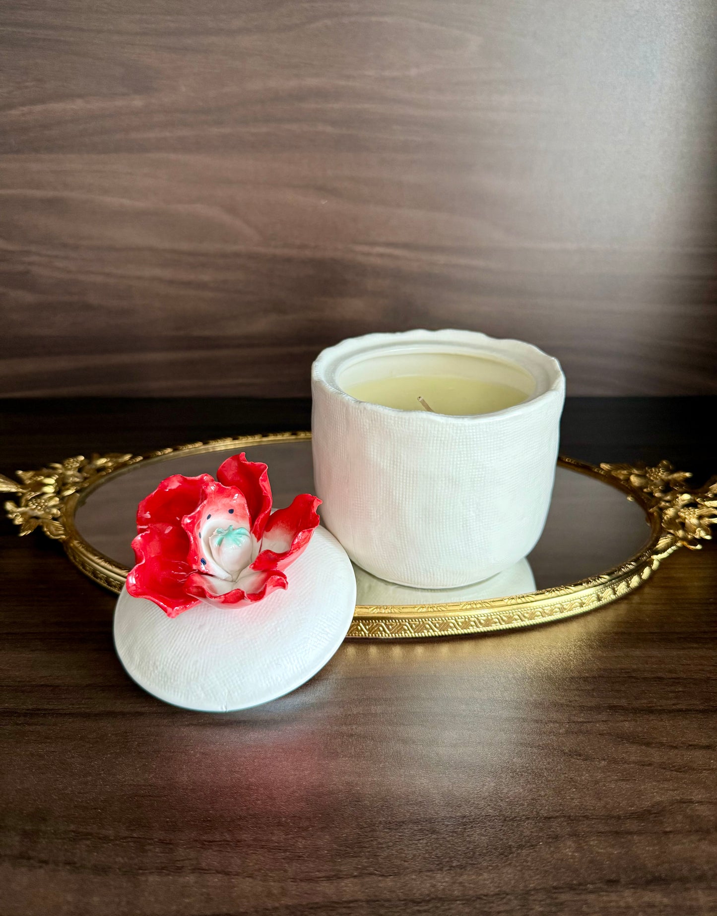 “Sweet Red Poppy" Luxury White Ceramic Candle with Lid by Illume